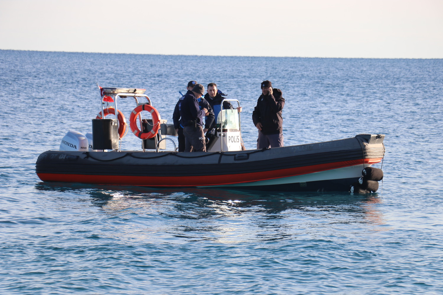Konyaalti Sahilinde Oltoaya Ceset Takildi (3)