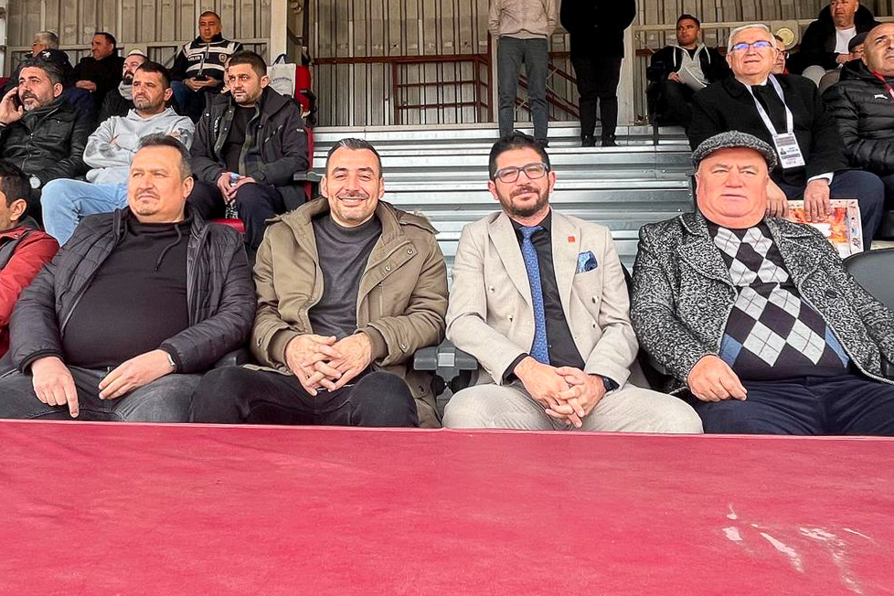 Manavgat Belediyespor Devreyi Ikinci Sırada Tamamladı-1