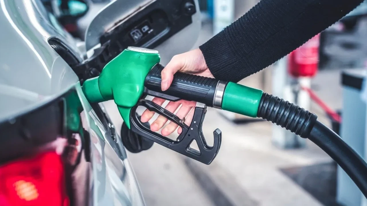 Motorine Dev Zam Kapıda! Tabelalar Yarın Değişiyor (3)