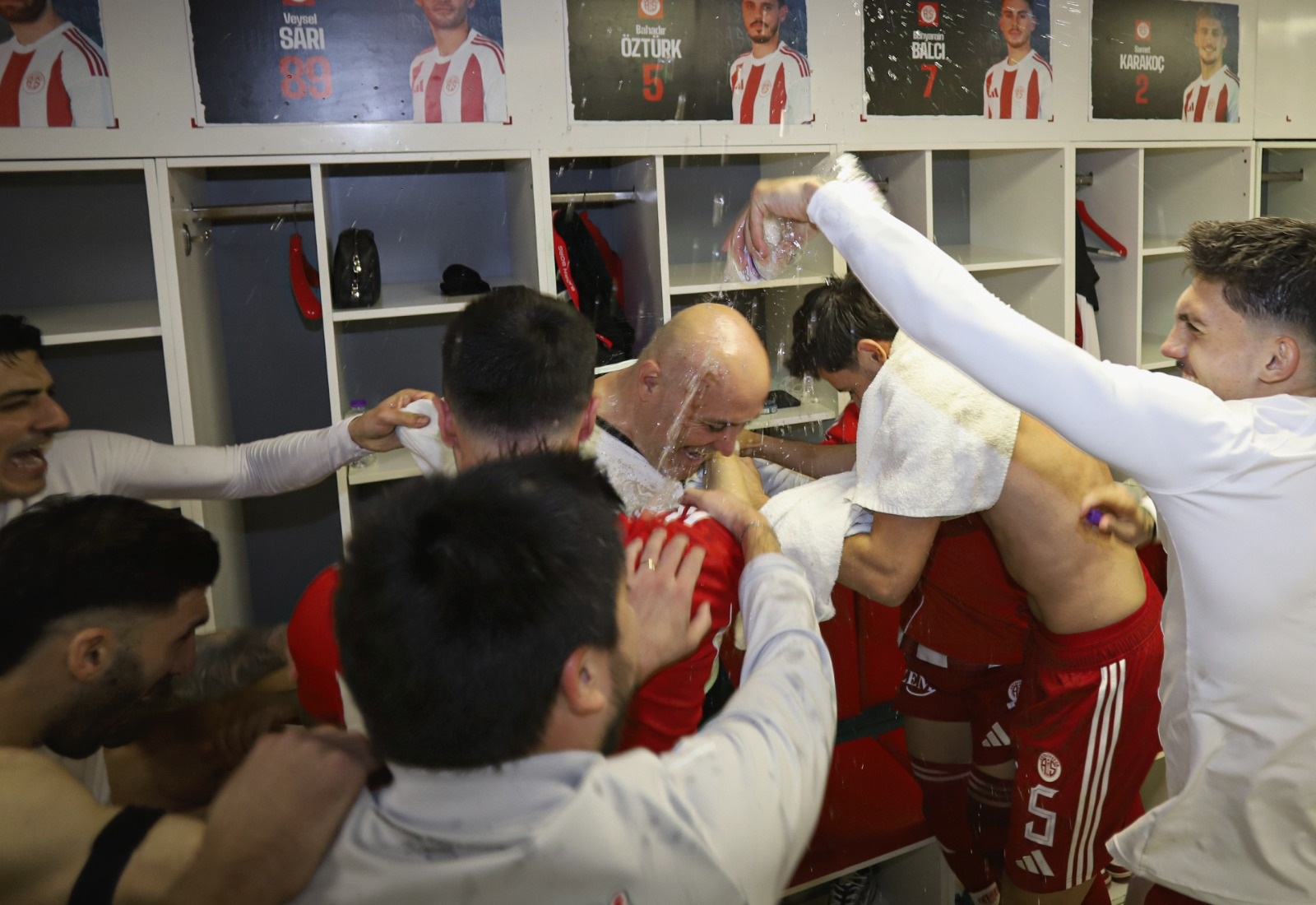 Sami Uğurlu’dan Değişimin Şifreleri… İnanılmaz Kötü Olan Fiziki Seviye Iki Katına Çıktı (4)