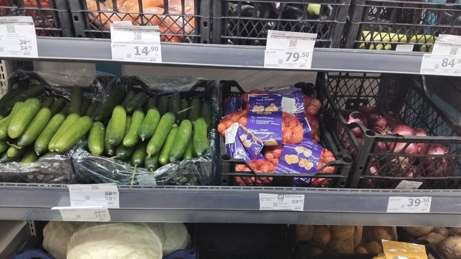 Tarım Merkezi Antalya Ürünsüz Kaldı (13)