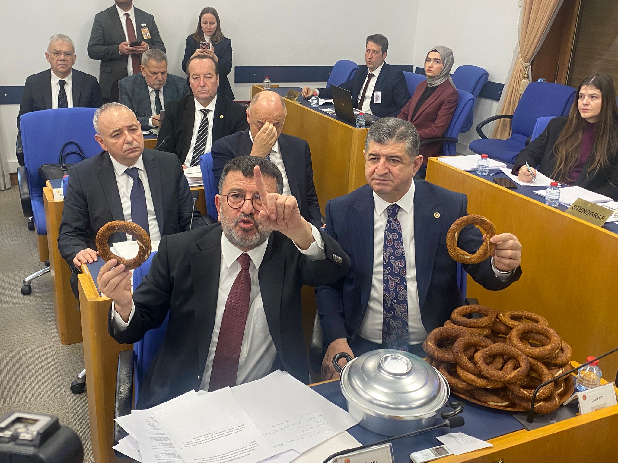 Tbmm’de Simitli Protesto (1)