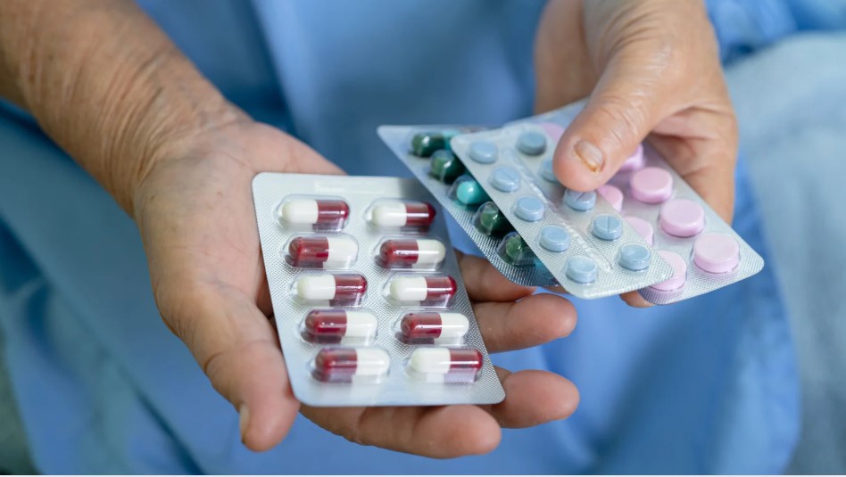 Türkiye’de Ilaç Sıkıntısı Neden Artıyor İlaç Tedarik Krizi Derinleşiyor (1)