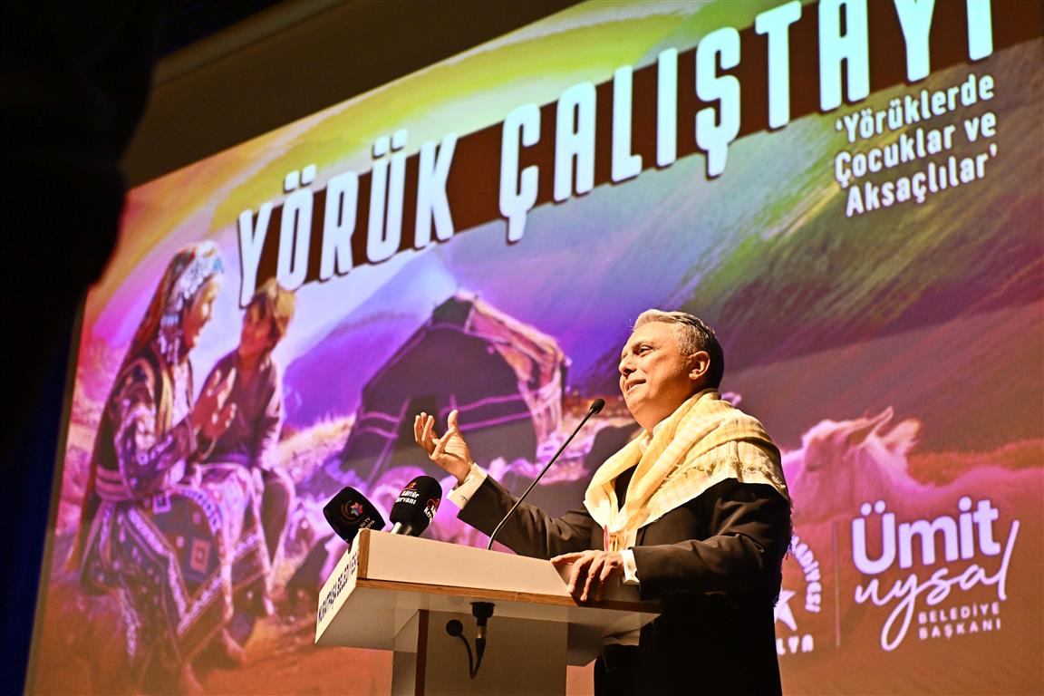 Ümit Uysal’dan Yörük Çalıştayı’nda Dikkat Çeken Çıkış “Kara Çadır Vicdandır” (1) (Medium)