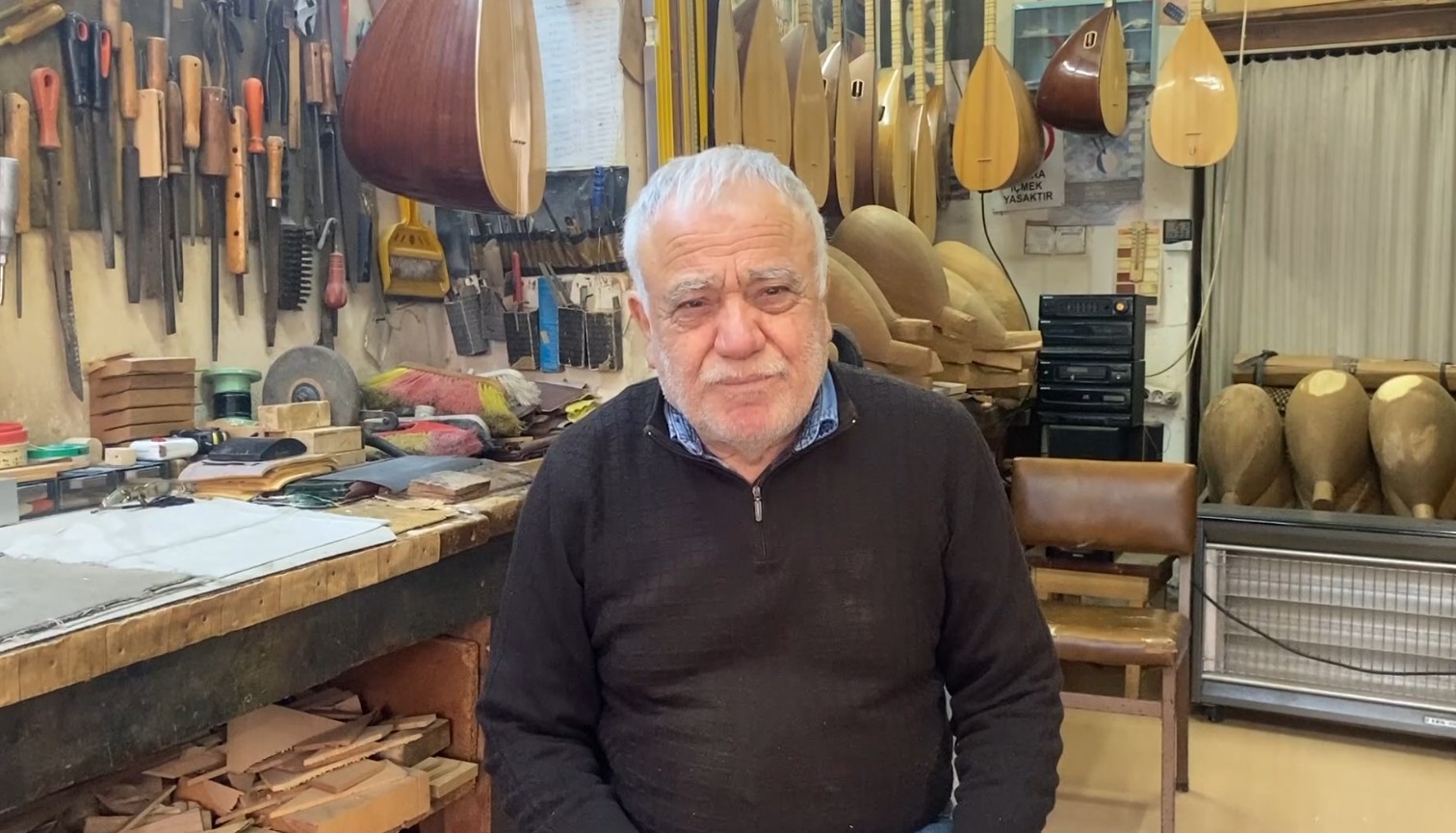 Yarim Asirdir Saz Uretiyor (5)