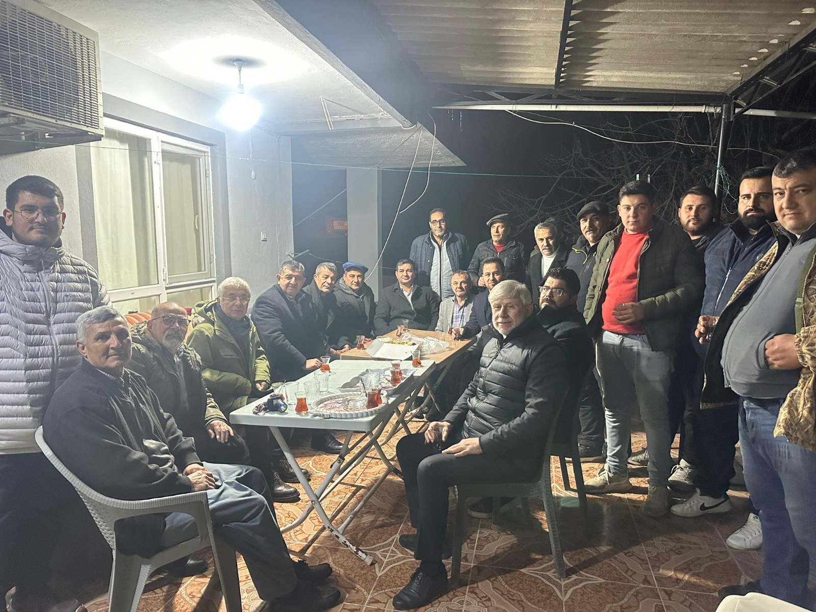 Zirai Don Siyasetin Yeni Rekabet Alanı Oldu! Chp Ve Ak Parti Antalya’da Çiftçi Ziyaretlerinde Karşı Karşıya Geldi (1)