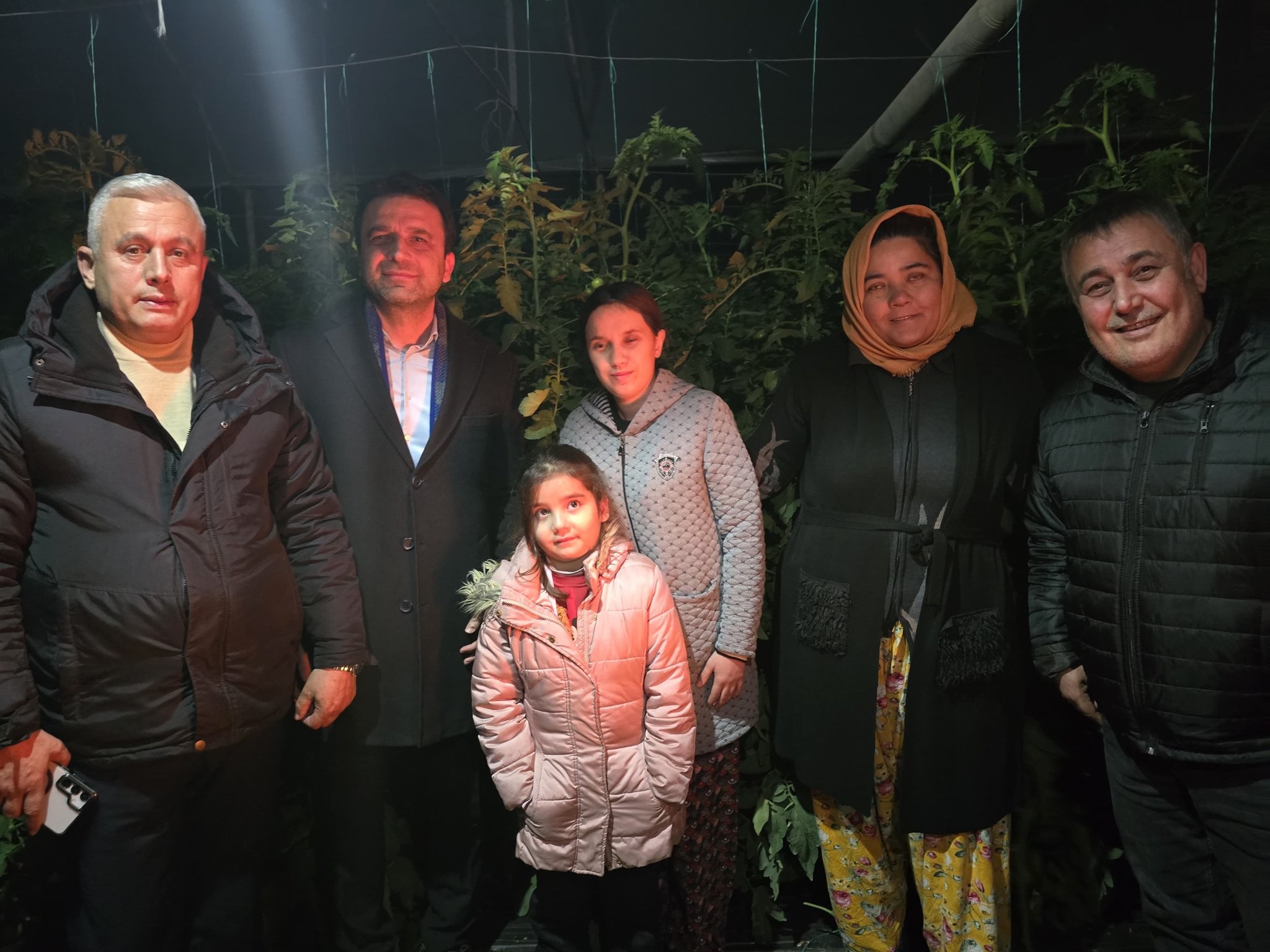 Zirai Don Siyasetin Yeni Rekabet Alanı Oldu! Chp Ve Ak Parti Antalya’da Çiftçi Ziyaretlerinde Karşı Karşıya Geldi (3)