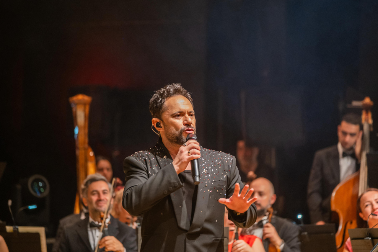 Adso’dan Sevgililer Gününde Unutulmaz Gece (1)