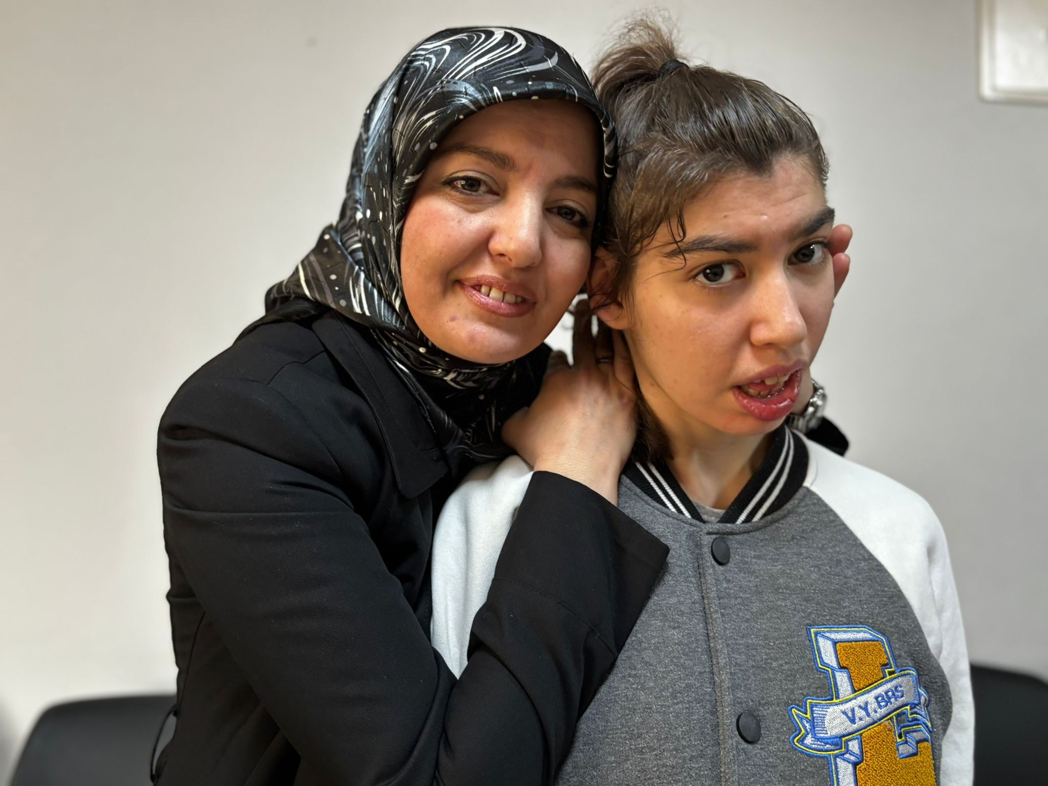 Akdeniz Üniversitesi 3 Hastayı 'Nöbetsiz' Yaşama Kavuşturdu (4)