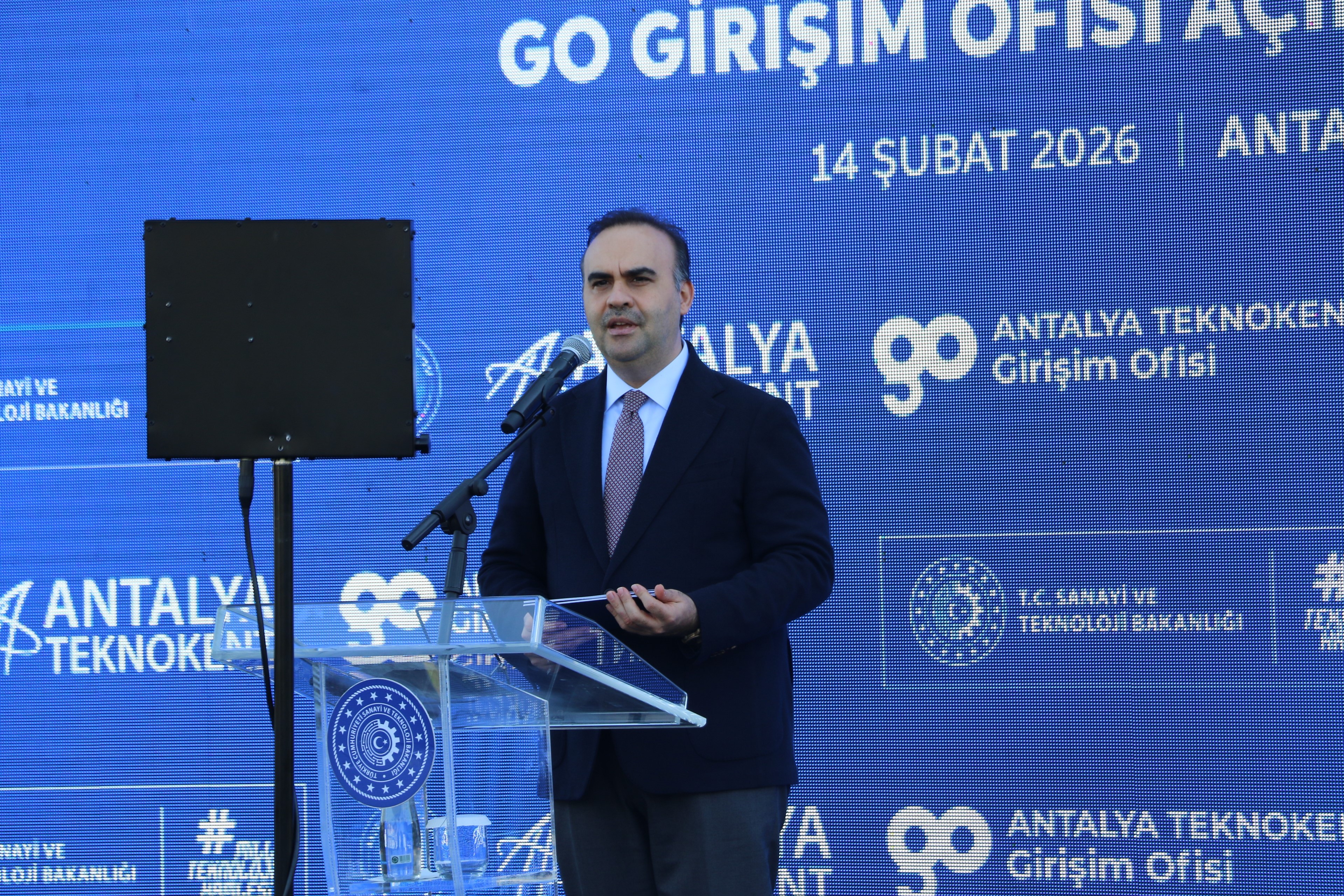 Akdeniz Üniversitesi Teknokent’ten Türkiye’ye 120 Milyar Liralık Yatırım Hamlesi (4)