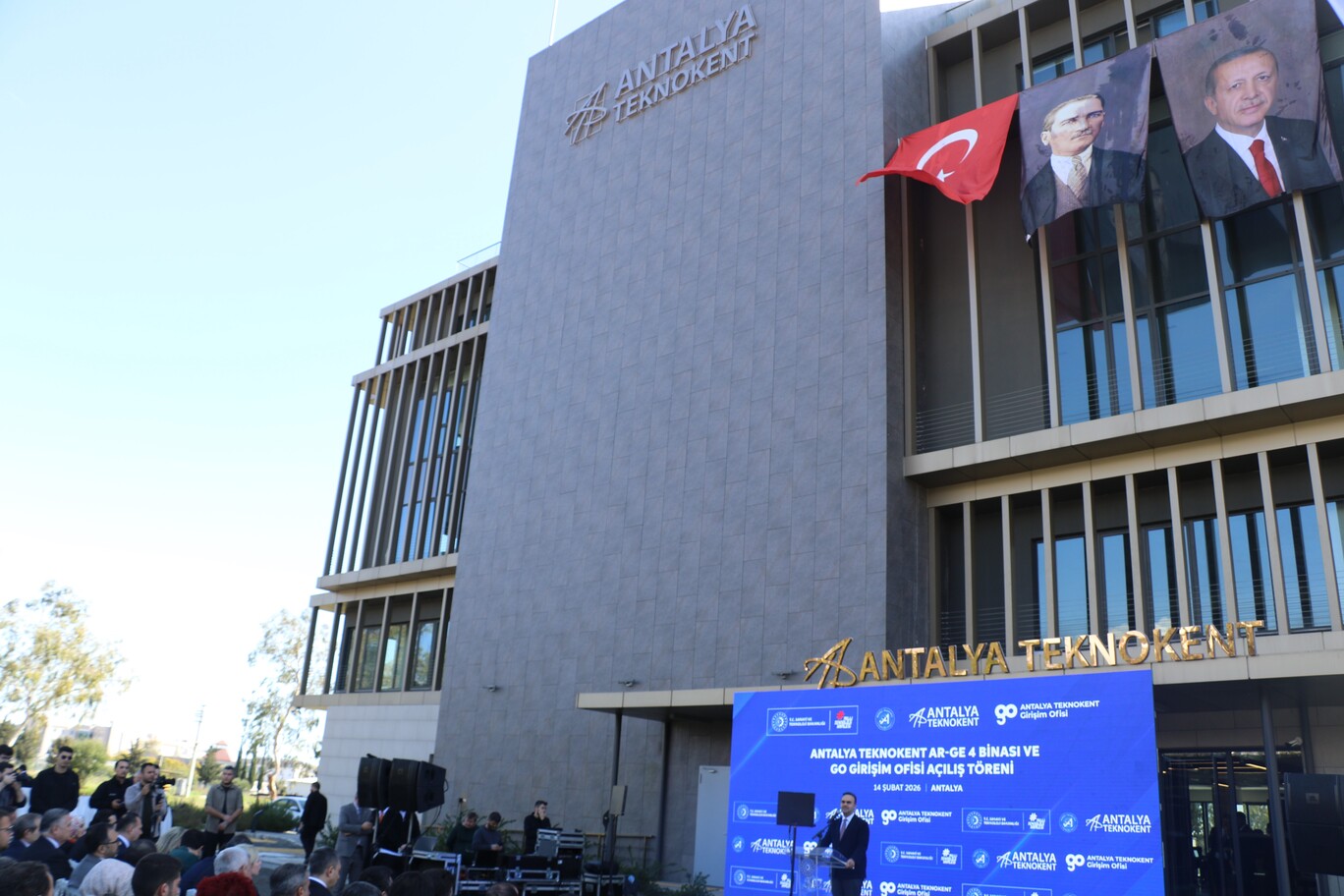Akdeniz Üniversitesi Teknokent’ten Türkiye’ye 120 Milyar Liralık Yatırım Hamlesi (5)