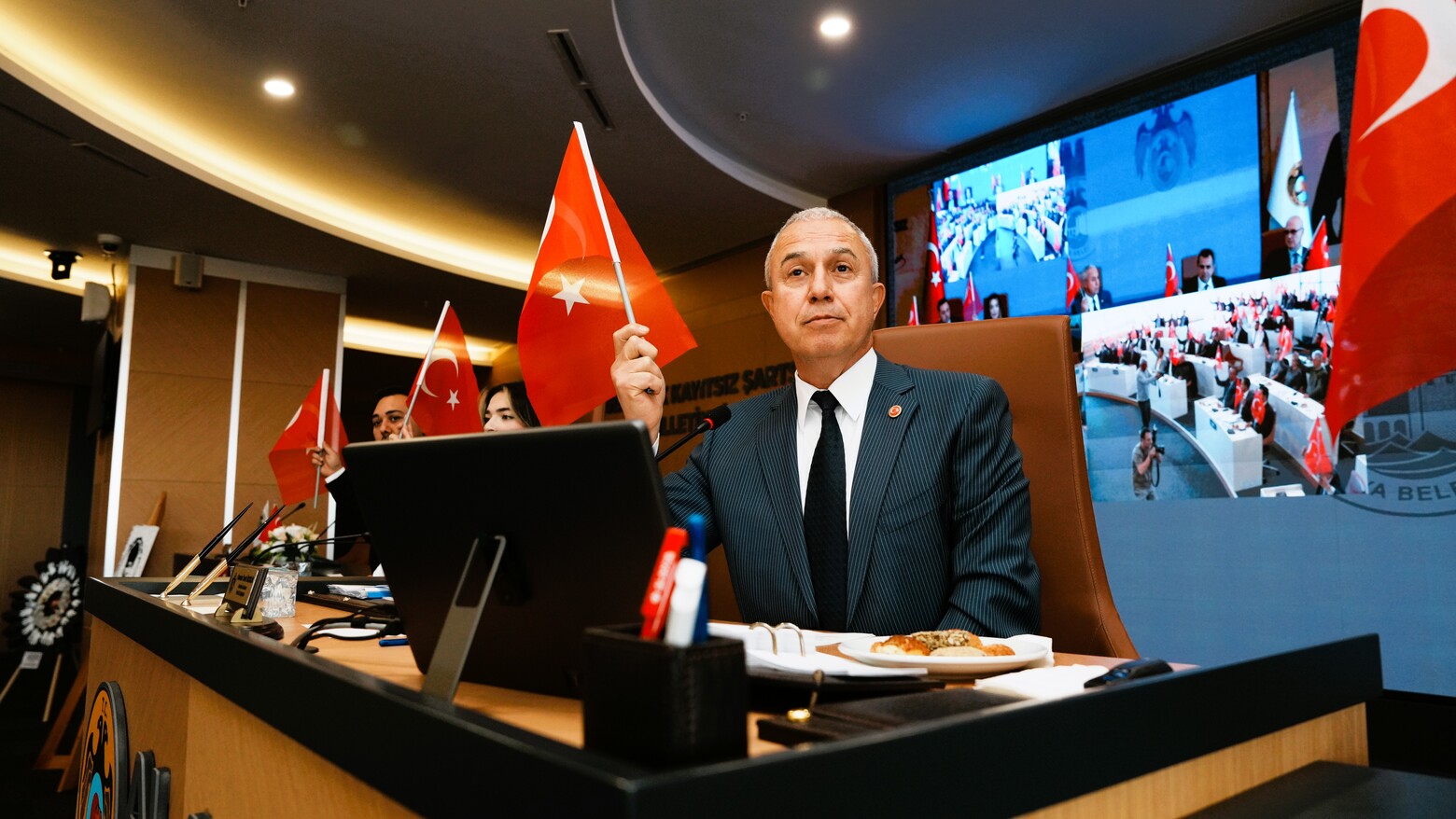 Alanya Eski Belediye Binasinin Projesi Acikladni (2)