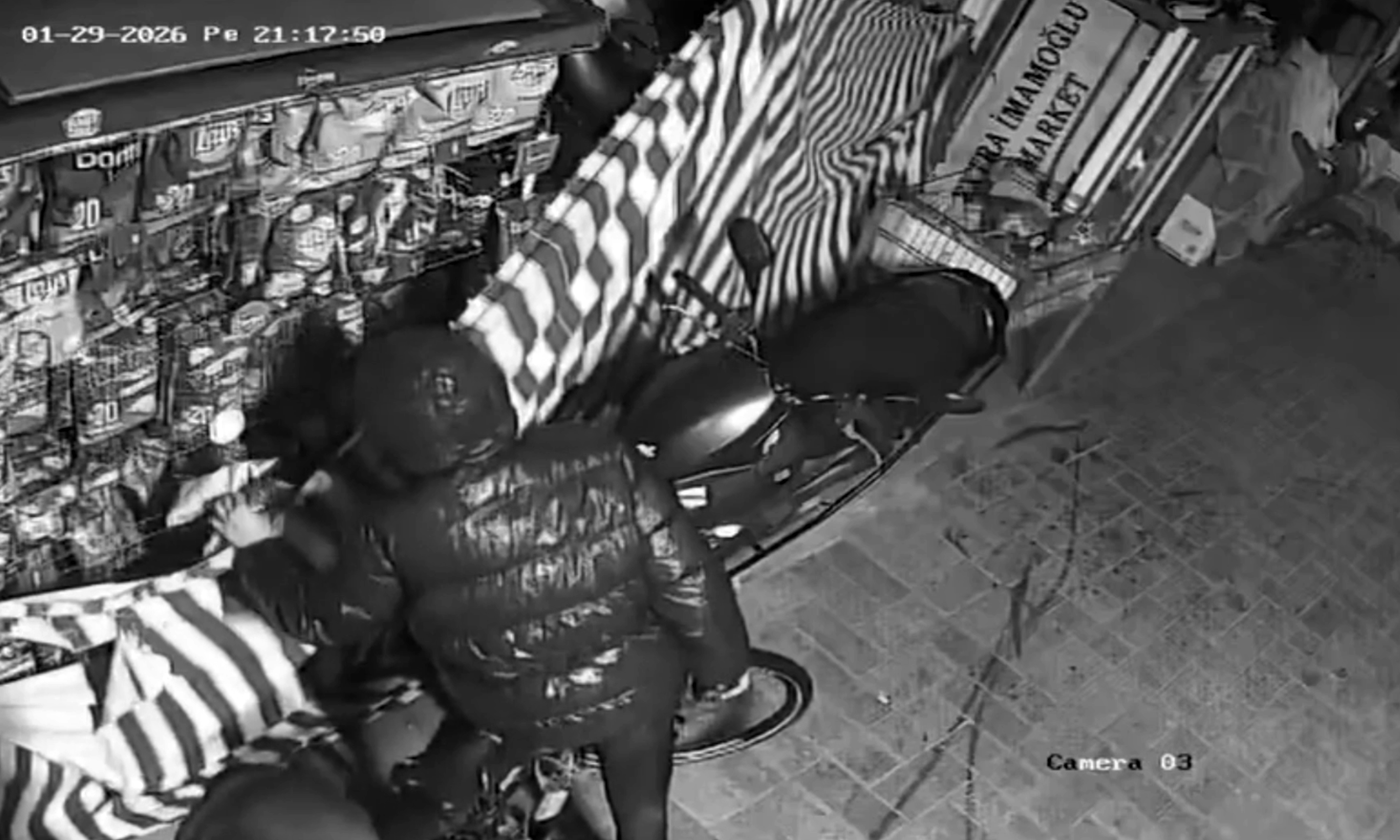 Alanyada Ortaligi Talan Eden 3 Bisikletli Yakalandi (2)