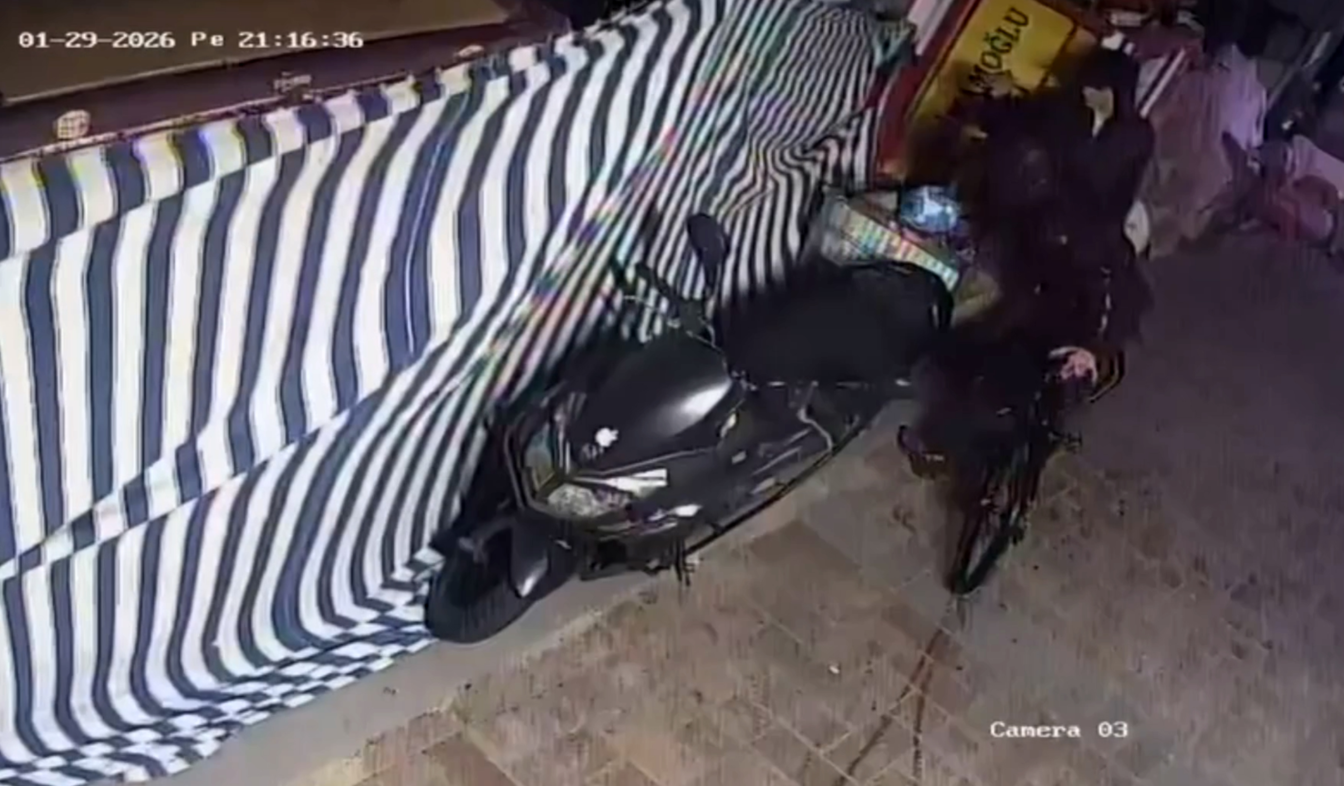 Alanyada Ortaligi Talan Eden 3 Bisikletli Yakalandi (5)