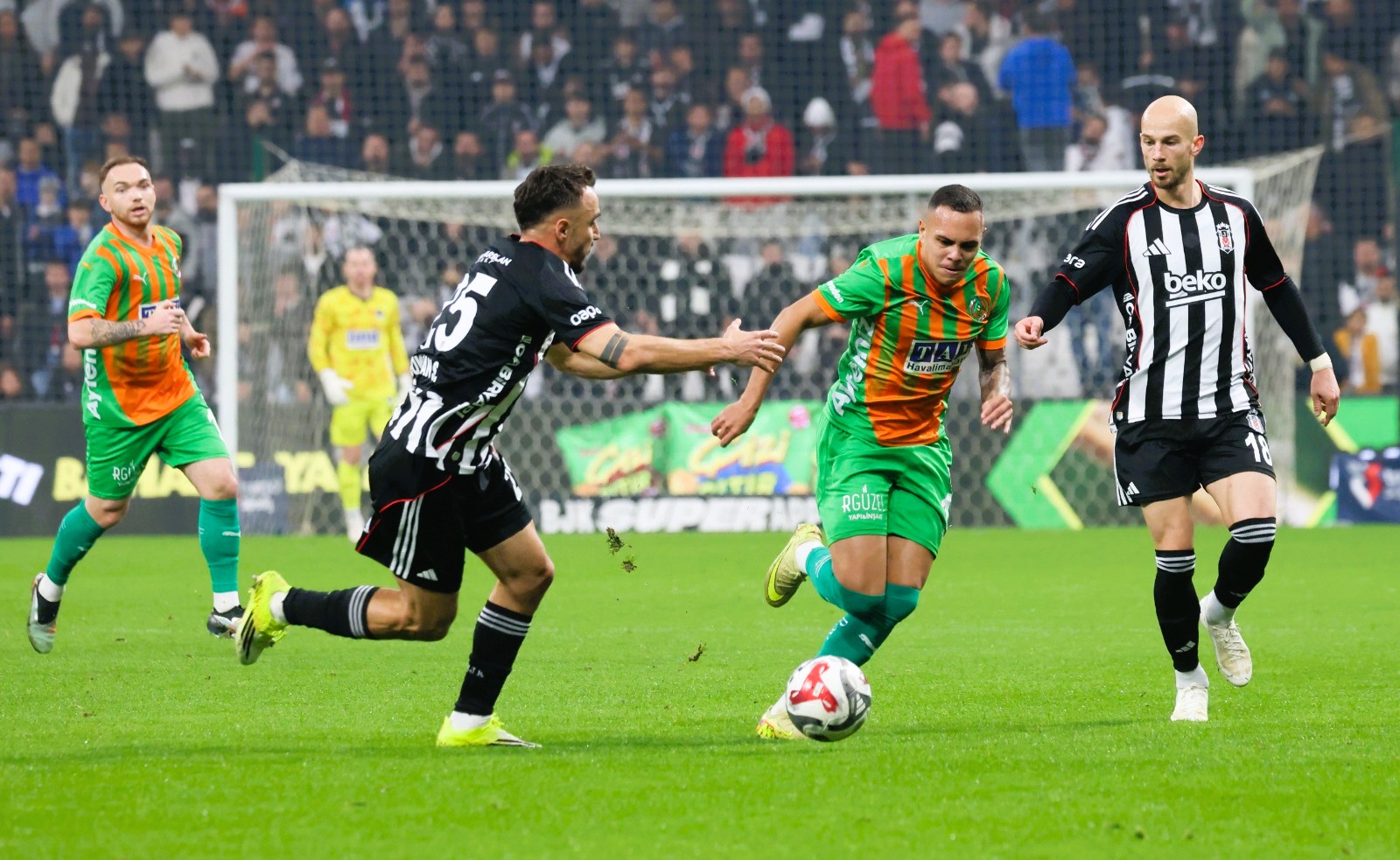 Alanyaspor Besiktas (2)-1
