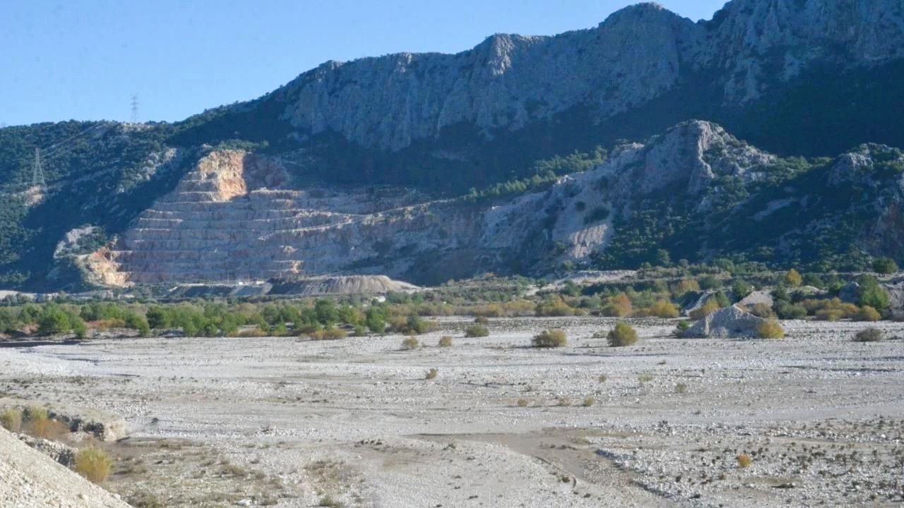 Aliye Cosar Bogacayi Toki (1)