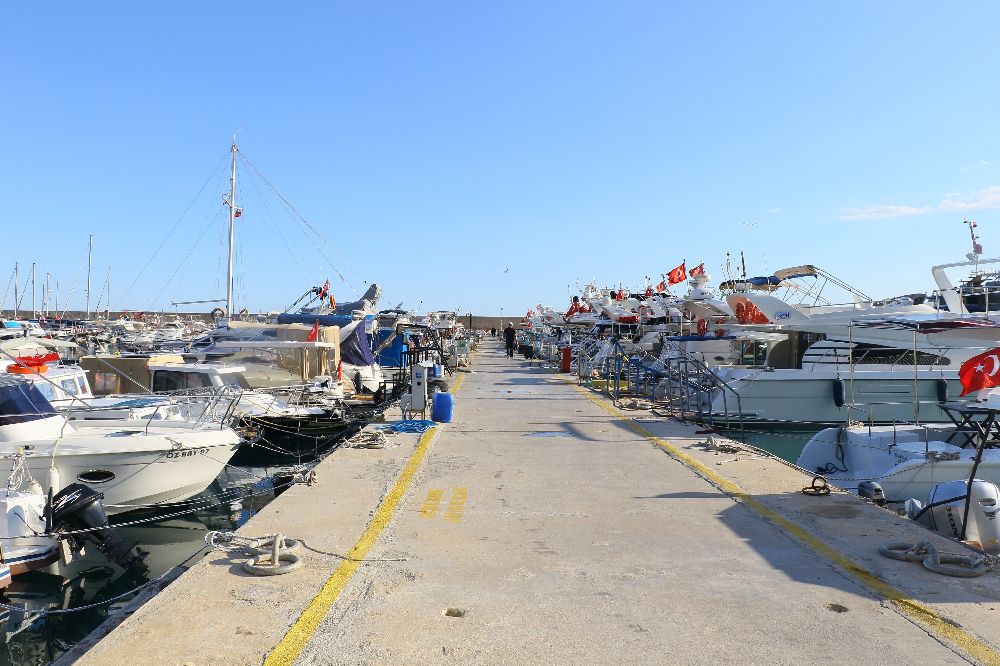 Antalya Balikçi Barinaği’nda Yetki̇ Kri̇zi̇ Yargi Kararlari Görmezden Geli̇ndi̇ (1)-2