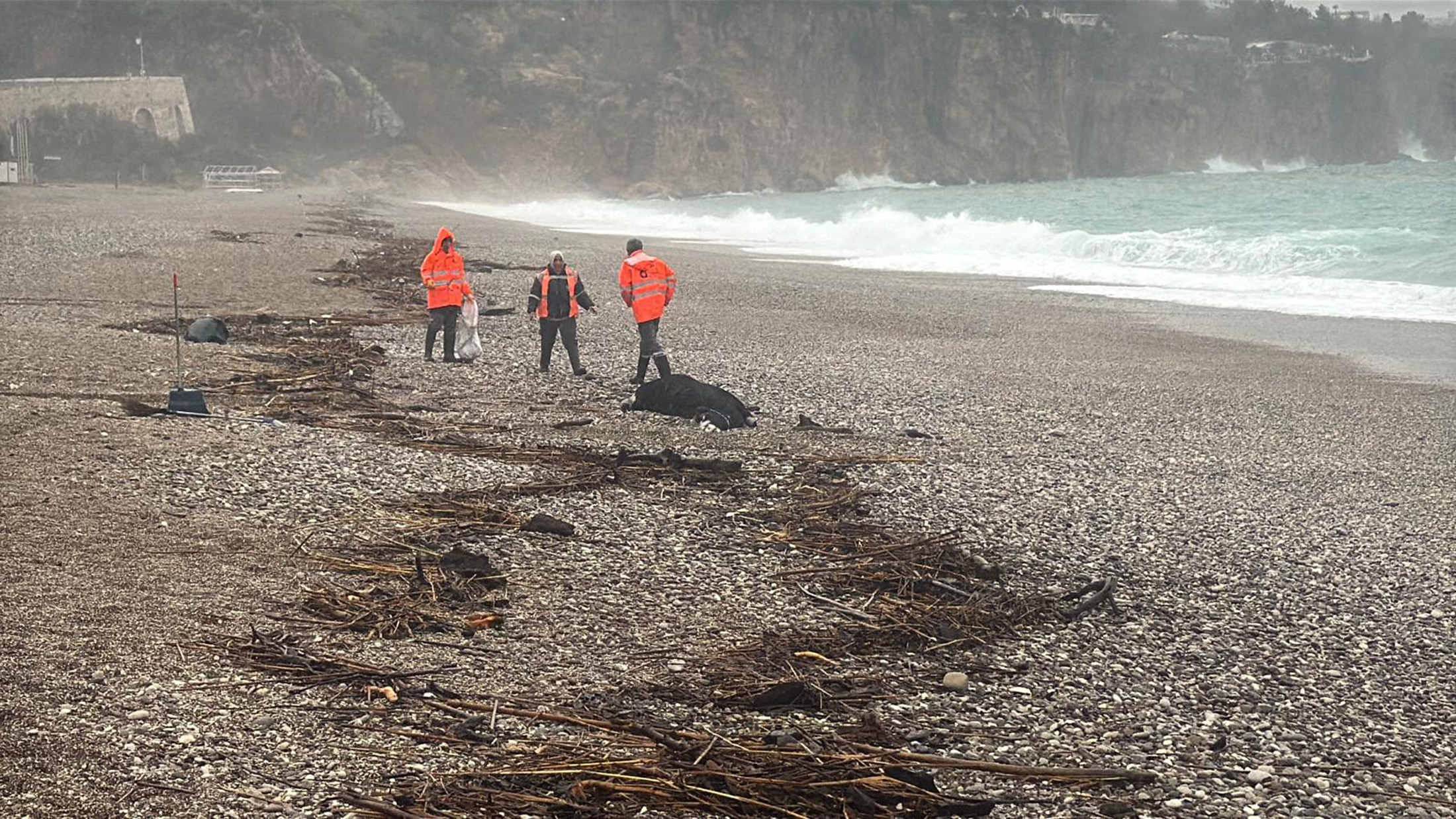 Antalya Bugün Kabusu Yaşıyor! Okullar Tatil Edildi Ilçeler Sular Altında Kaldı (5)