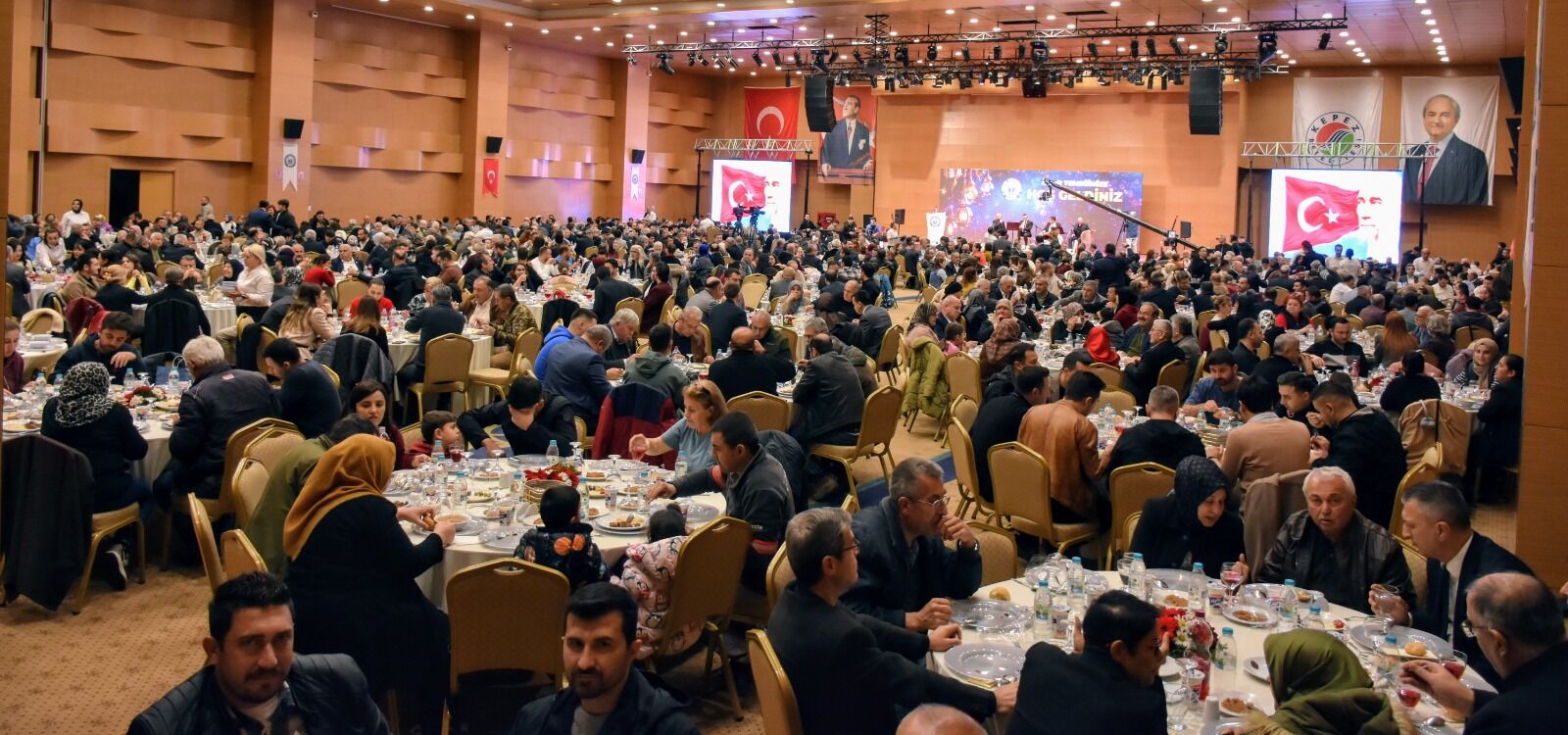 Antalya Protokolü Korkutelililerin Iftarında Buluştu (1)