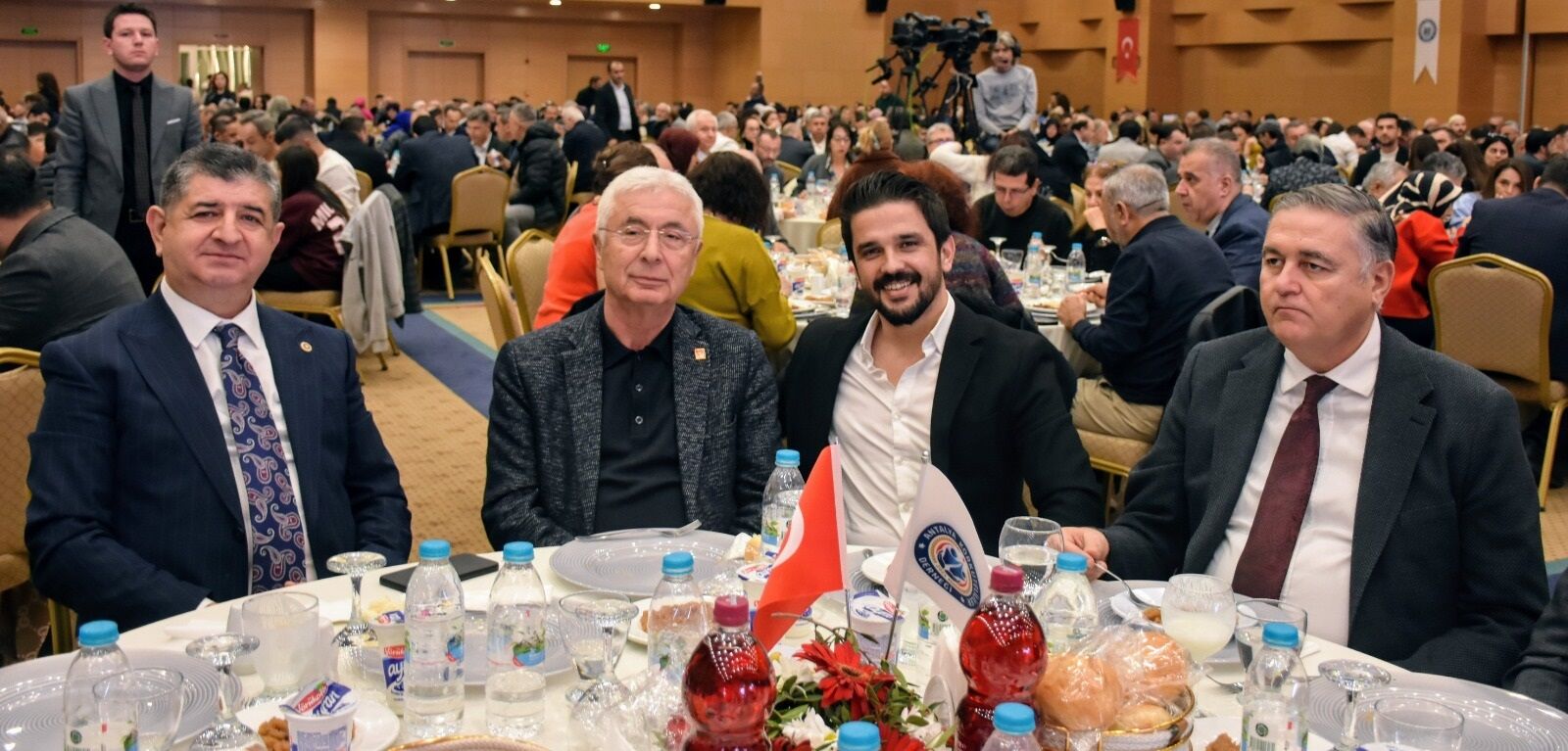 Antalya Protokolü Korkutelililerin Iftarında Buluştu (2)-1