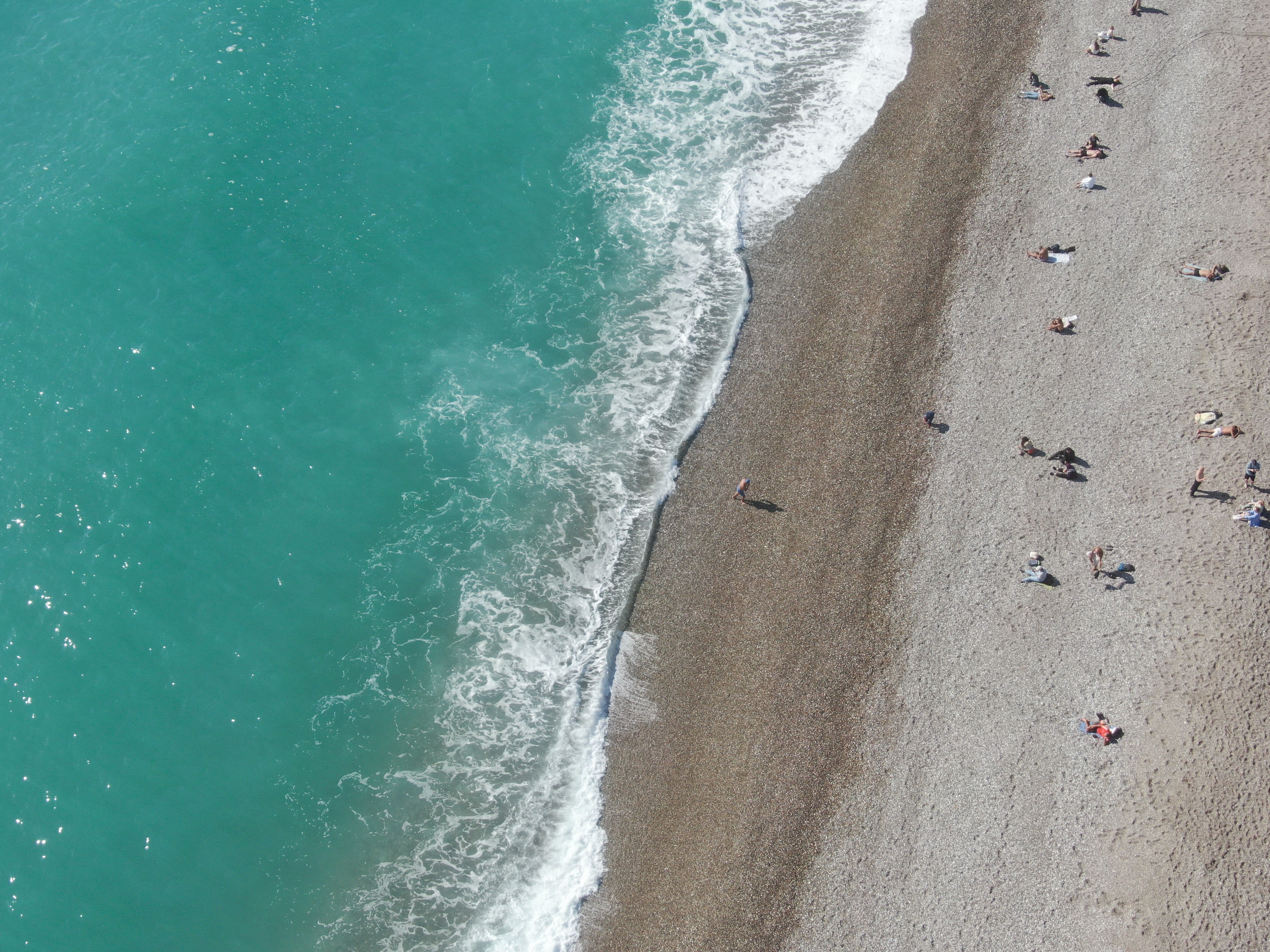 Antalya'da Bir Gün Arayla Iki Mevsim Yaşadı (2)
