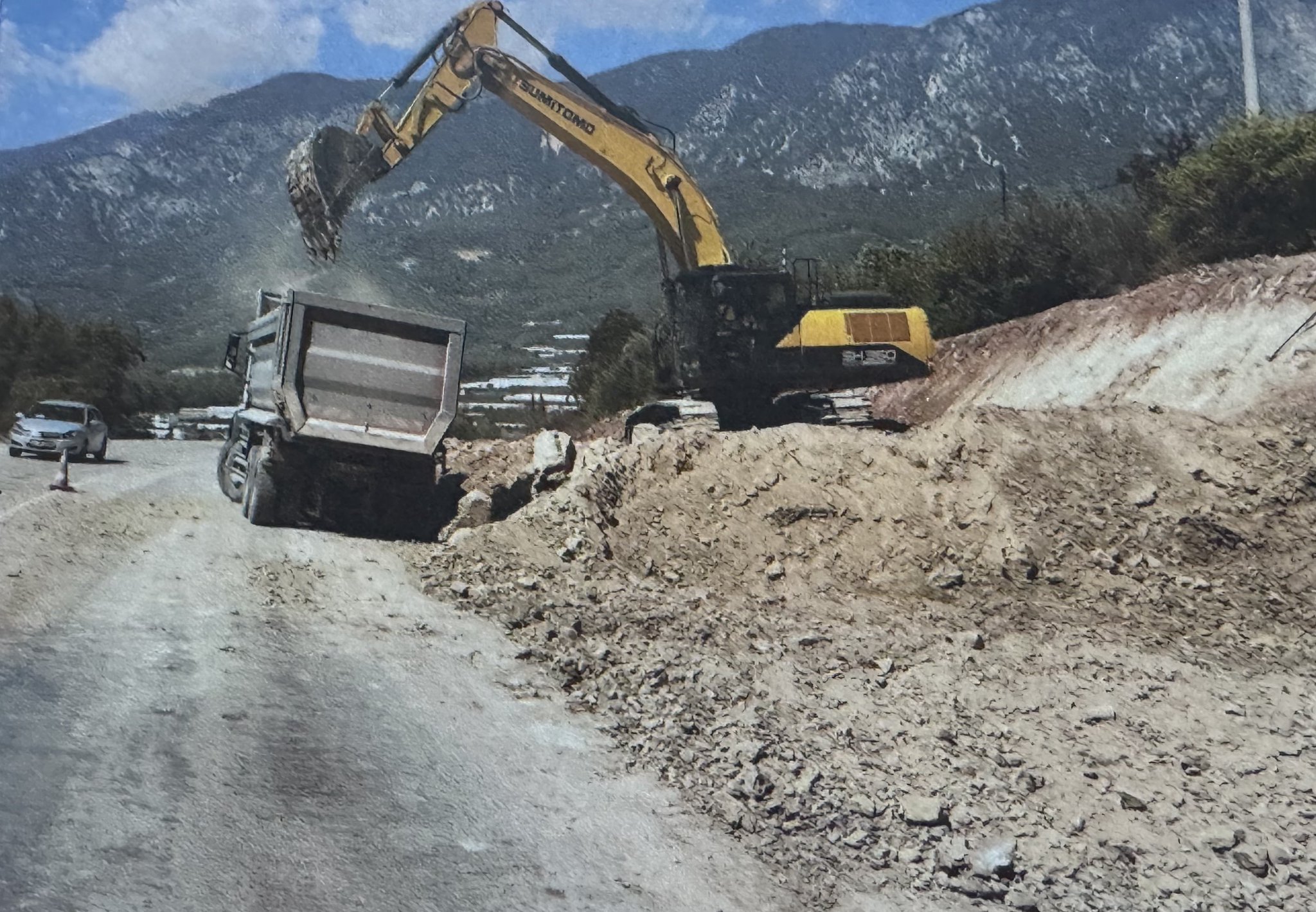 Antalya’da Bitmeyen Yol Çilesi Isyan Ettirdi (4)-1