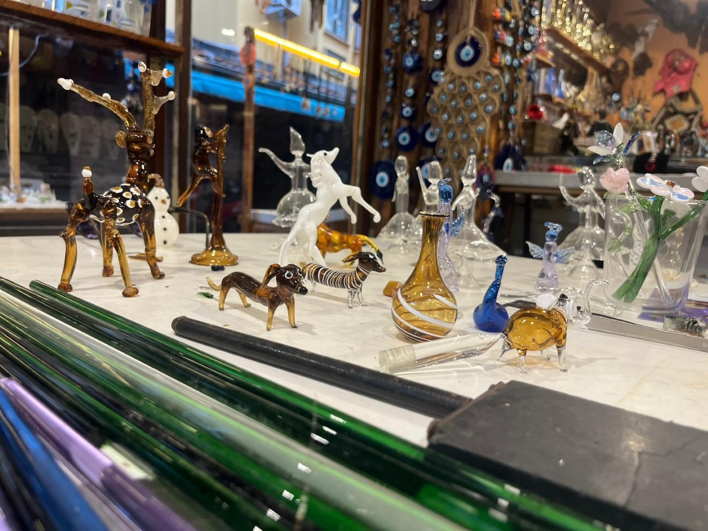 Antalya’da Paşaoğlu’nun Nefesiyle Camlar Şekilleniyor (2)