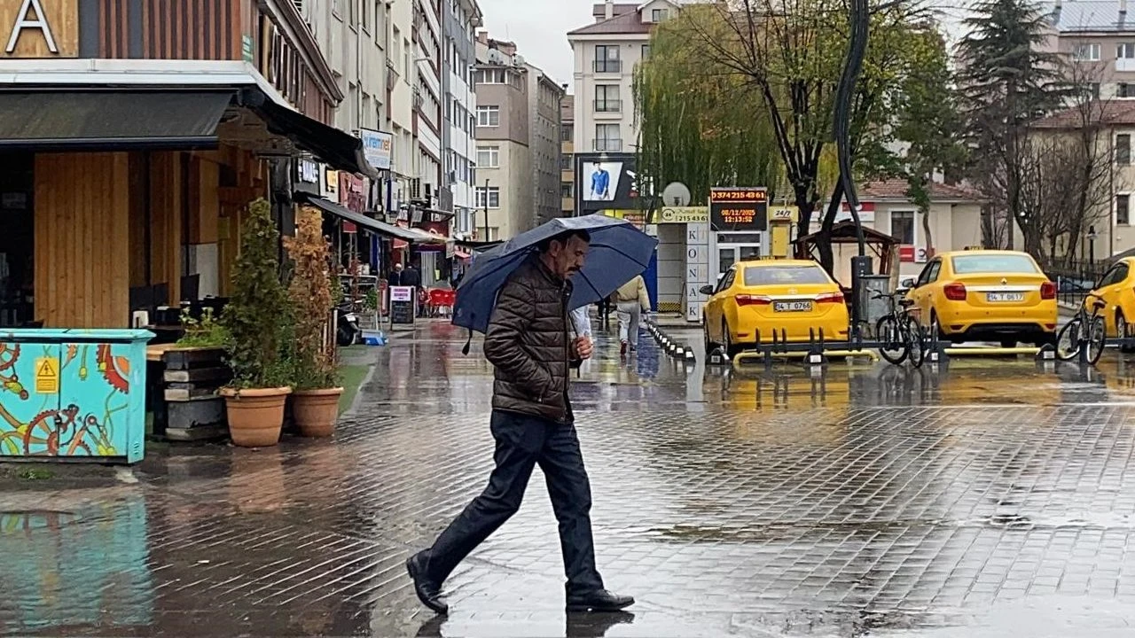 Antalya’da Yaşayanlar Hafta Sonuna Dikkat! Antalya’da Yağışlar Devam Edecek (5)