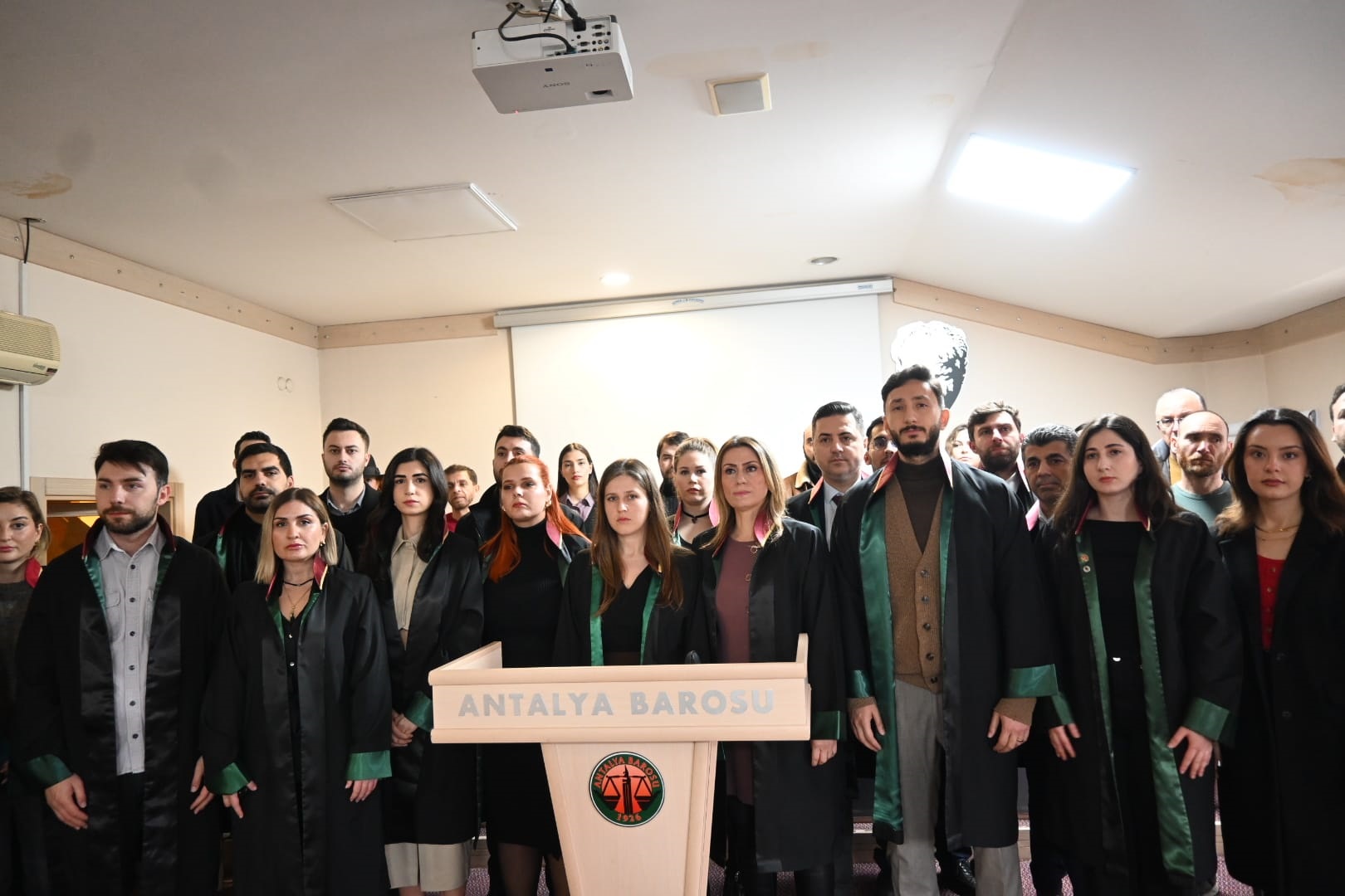 Antalya’daki Avukatlar Kumluca’daki Olay Için Ayağa Kalktı (3)