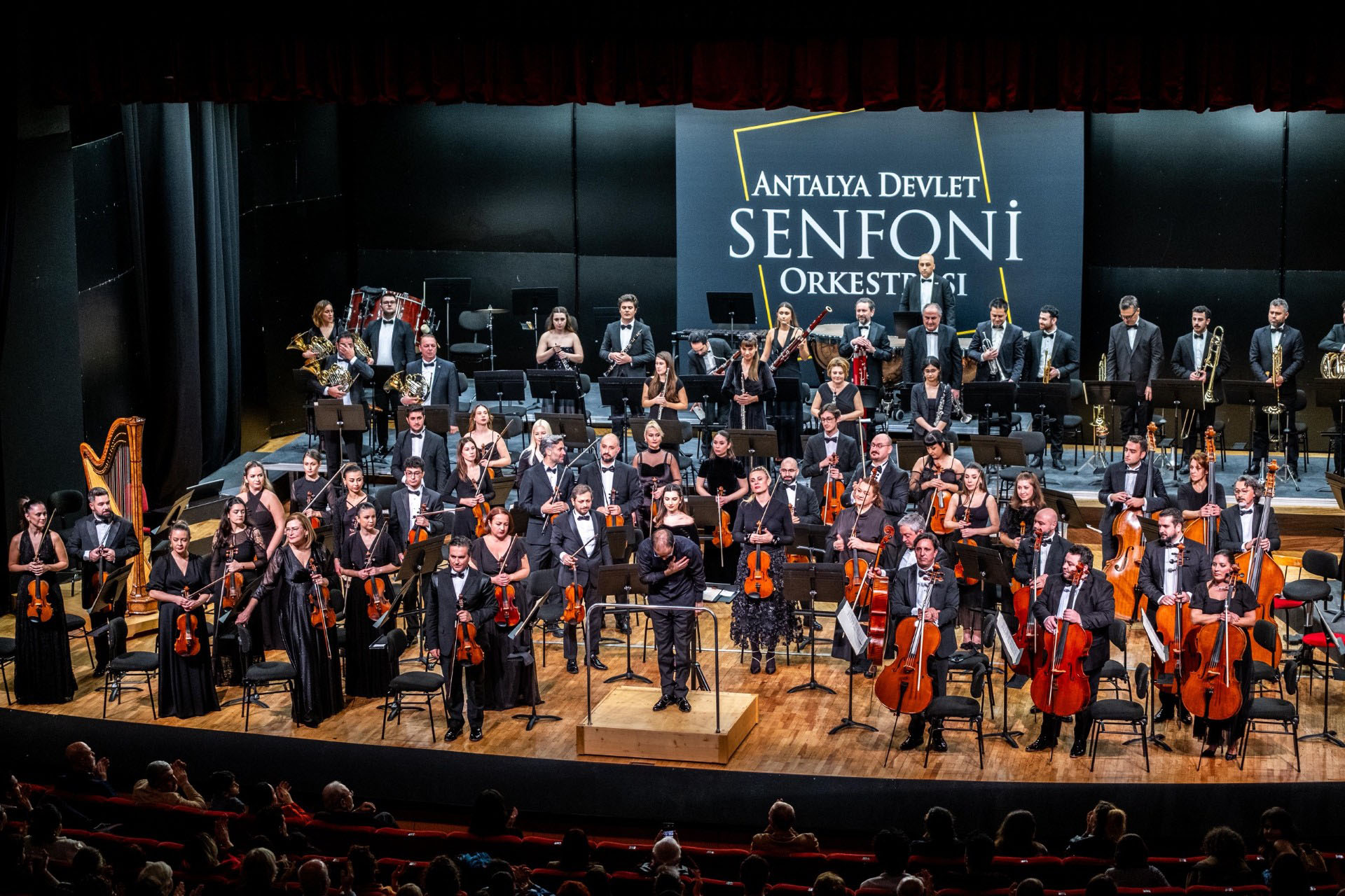 Antalya’daki Konser Unutulmaz Anlar Yaşattı (2)