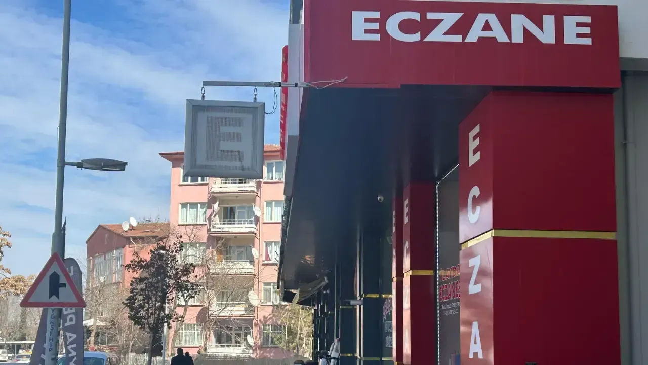 Antalya'daki Nöbetçi Eczaneler (4)