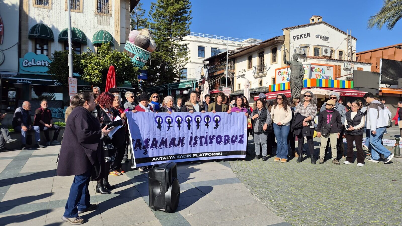 Antalya’dan Tek Ses Yükseldi; Faili Değil, Kadını Koru (2)