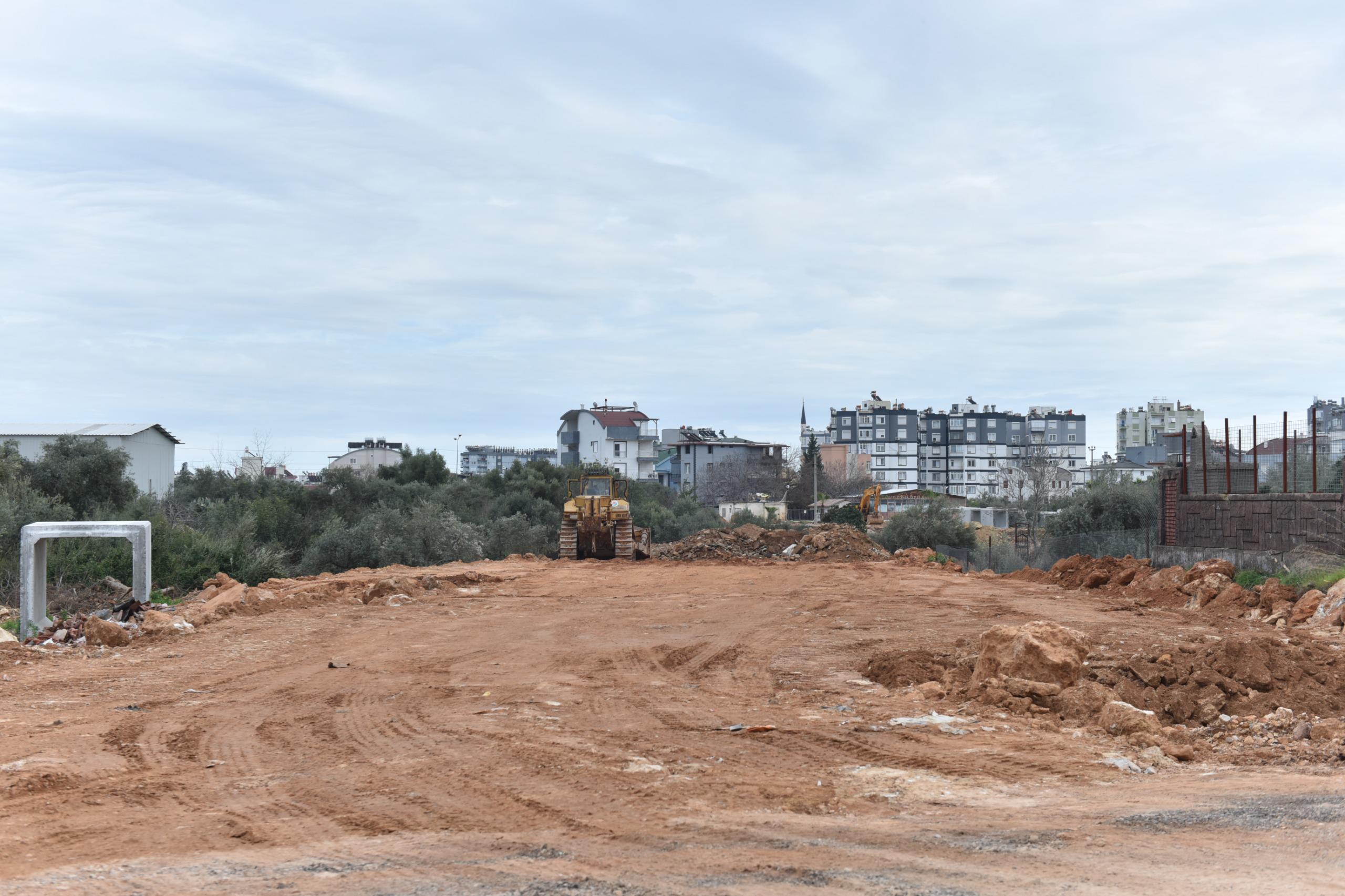 Antalya’nın En Kalabalık Ilçesi Kepez’de Yeni Yol Çalışması Başladı (4)