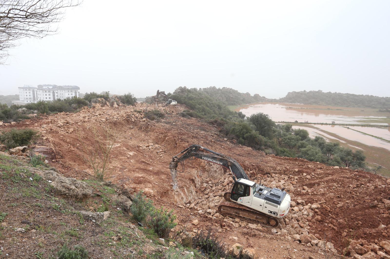 Antalya’nın Ilçesine Yeni Yol Geliyor (1)