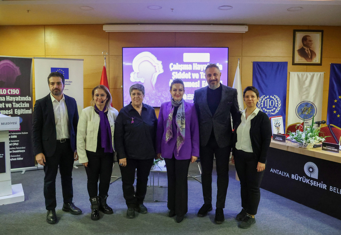 Antalya’nın Kadın Belediye Başkanından Kadınlara Özel Proje (4)-1