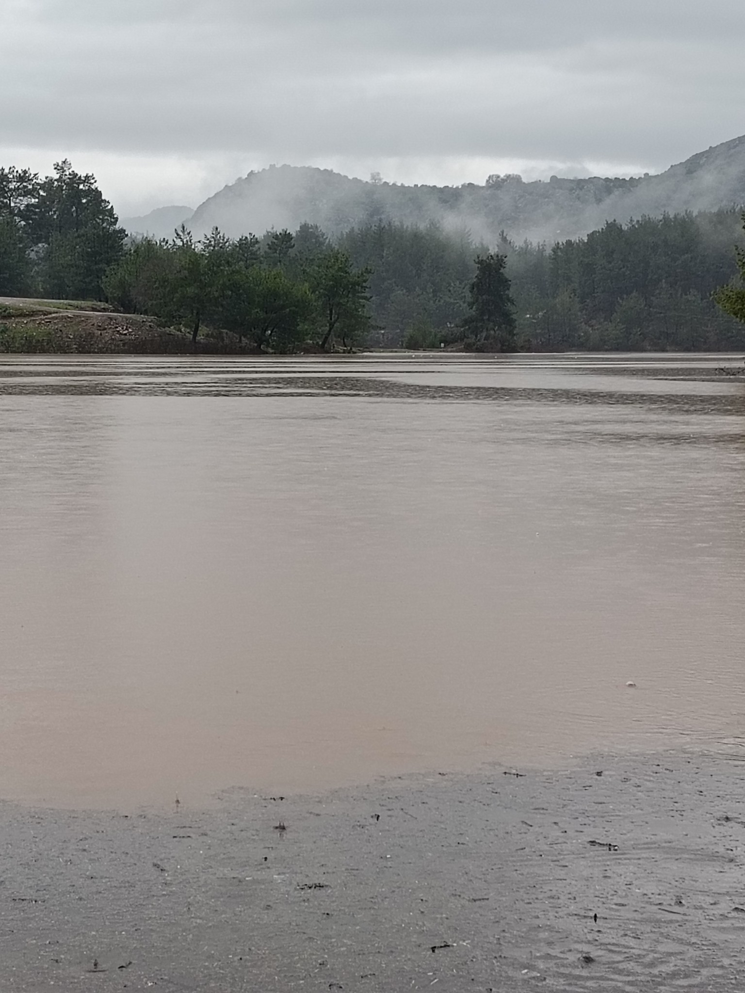 Antalya’nın Kuruyan Göleti Yeniden Canlandı (2)