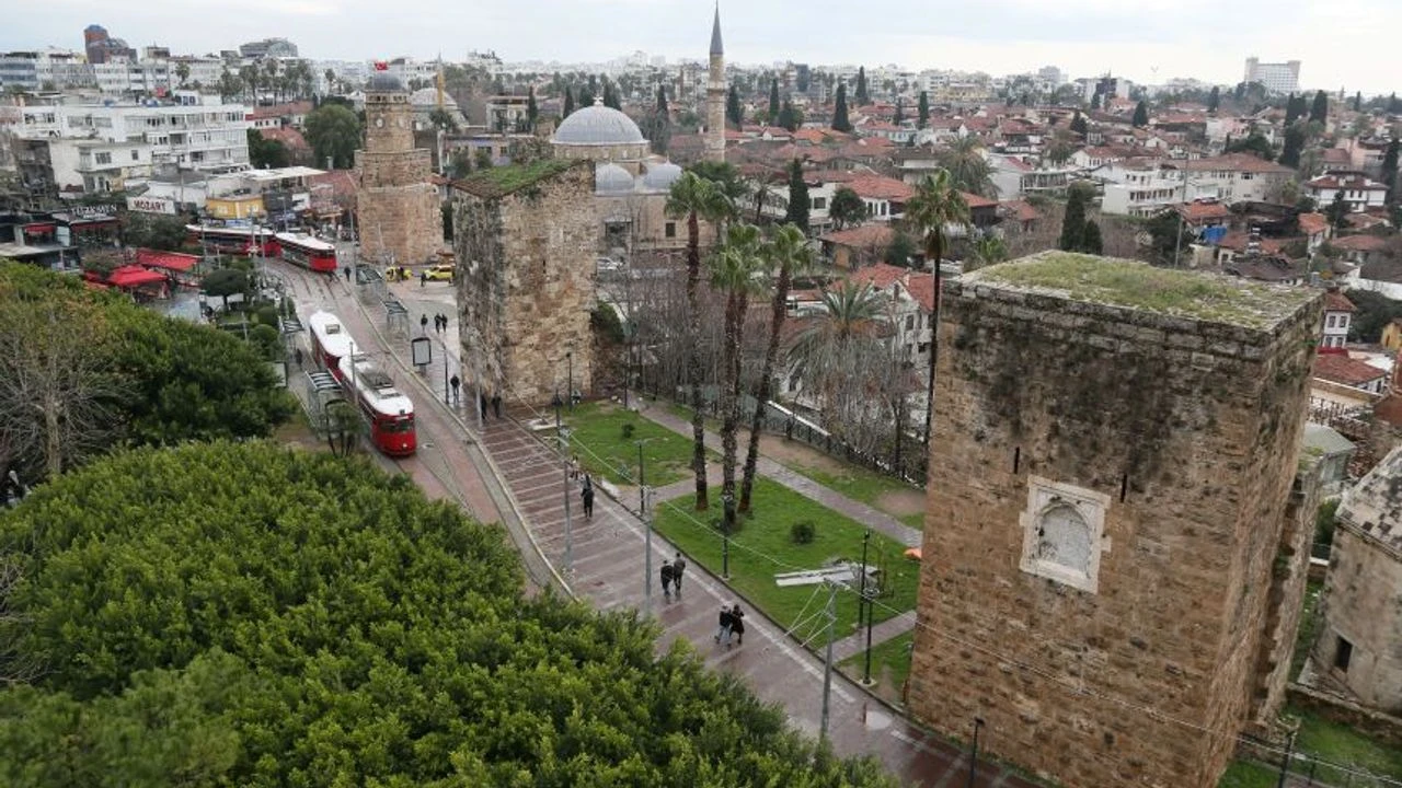 Antalya’nın Tarihi Eserleri Için Sadullah Kabakuşak’tan Uyarı (1)