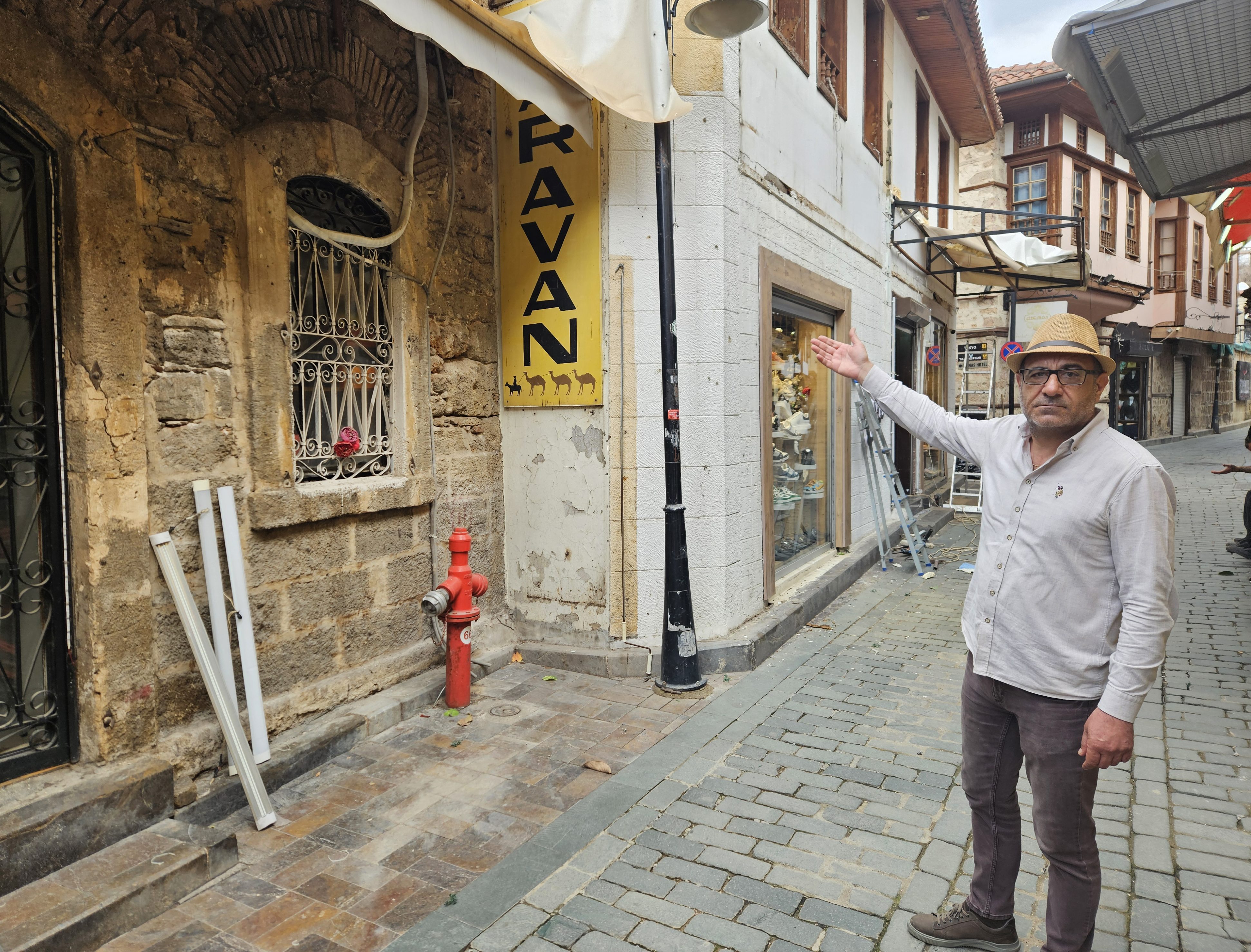 Antalya’nın Tarihi Kaleiçi'nde 'Tente' Krizi Için Proje Istendi (15)