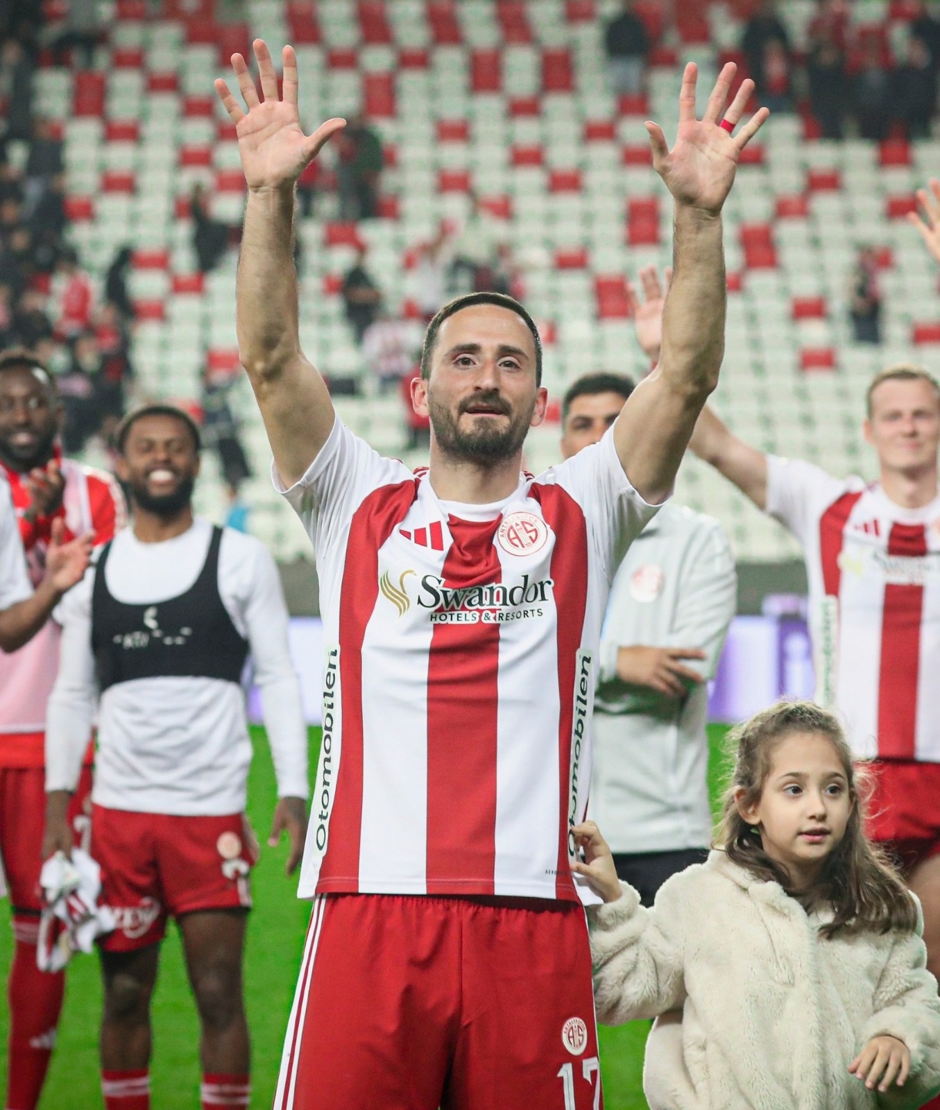 Antalyaspor’da 441 Gün Sonra Formasına Kavuştu (2)