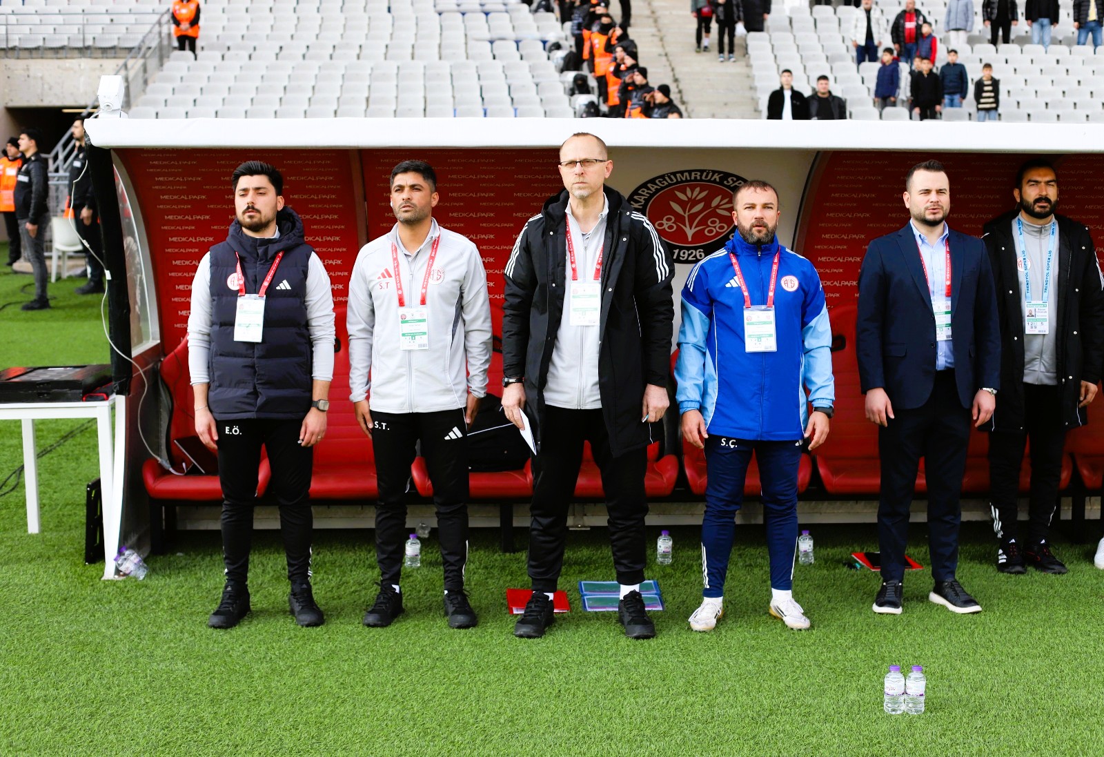 Antalyasporda 8 Isme Bahis Cezasi (2)