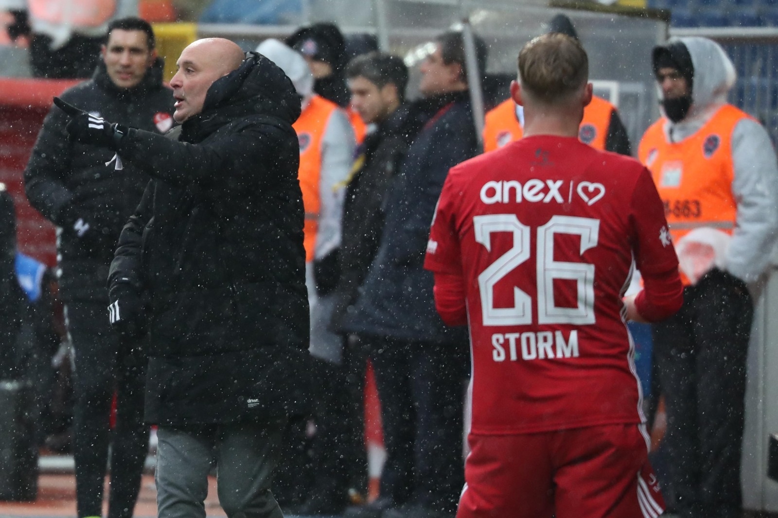 Antalyaspor’da Sami Uğurlu’dan Kritik Uyarı (1)