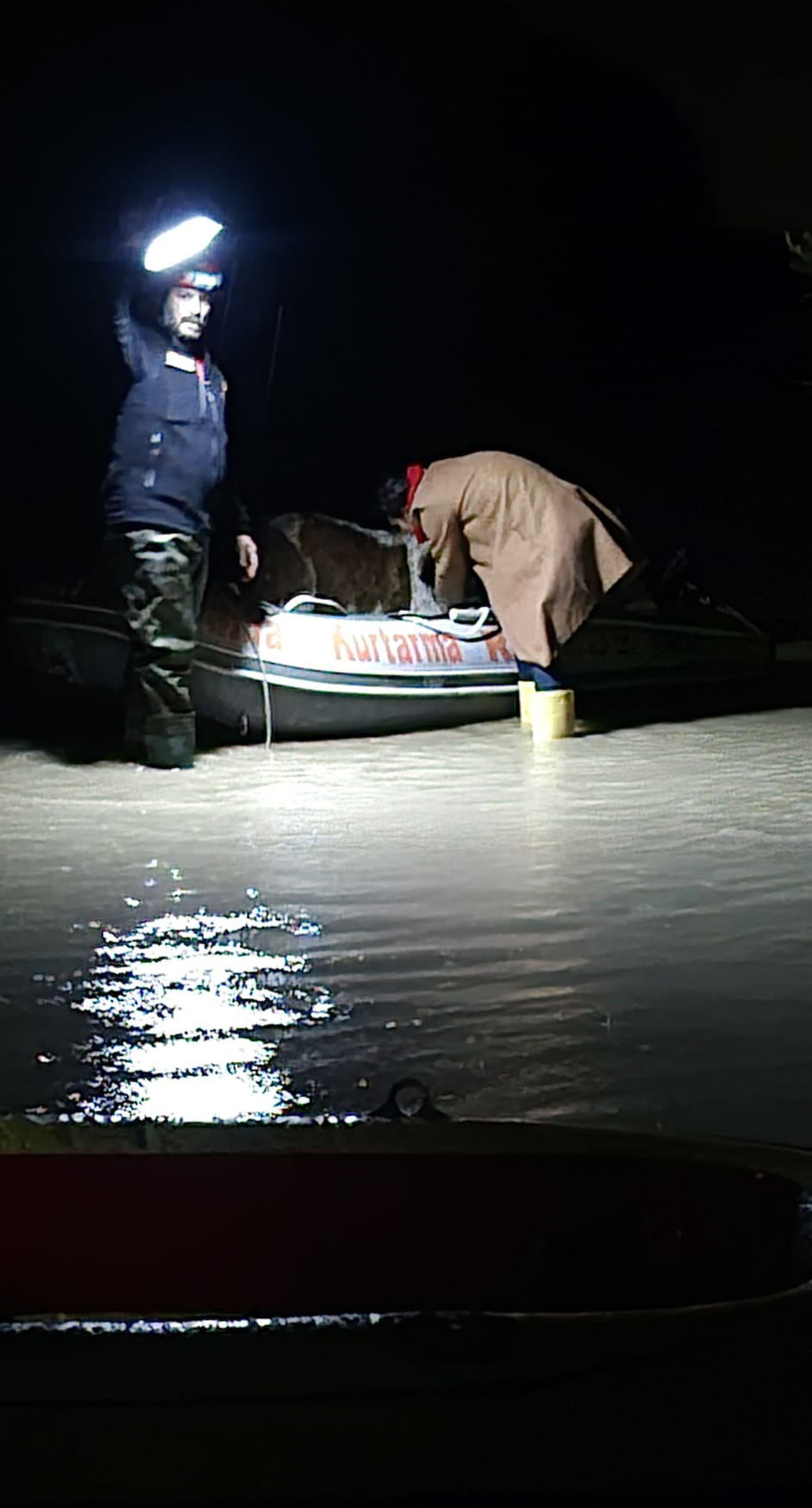 Antalya’yı Sağanak Vurdu 6 Ilçede Sel Ve Hasarın Boyutu Ortaya Çıktı (8)