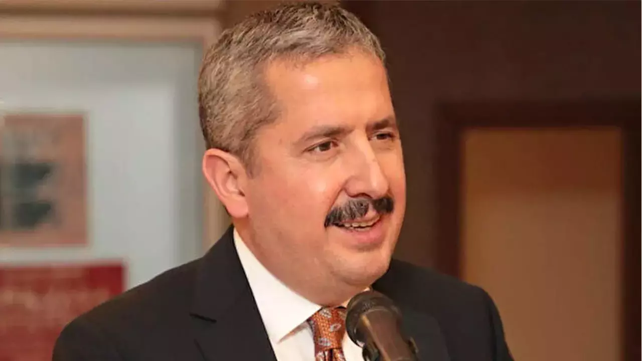 Bakan Yardimcisi Mahmut Gurcan