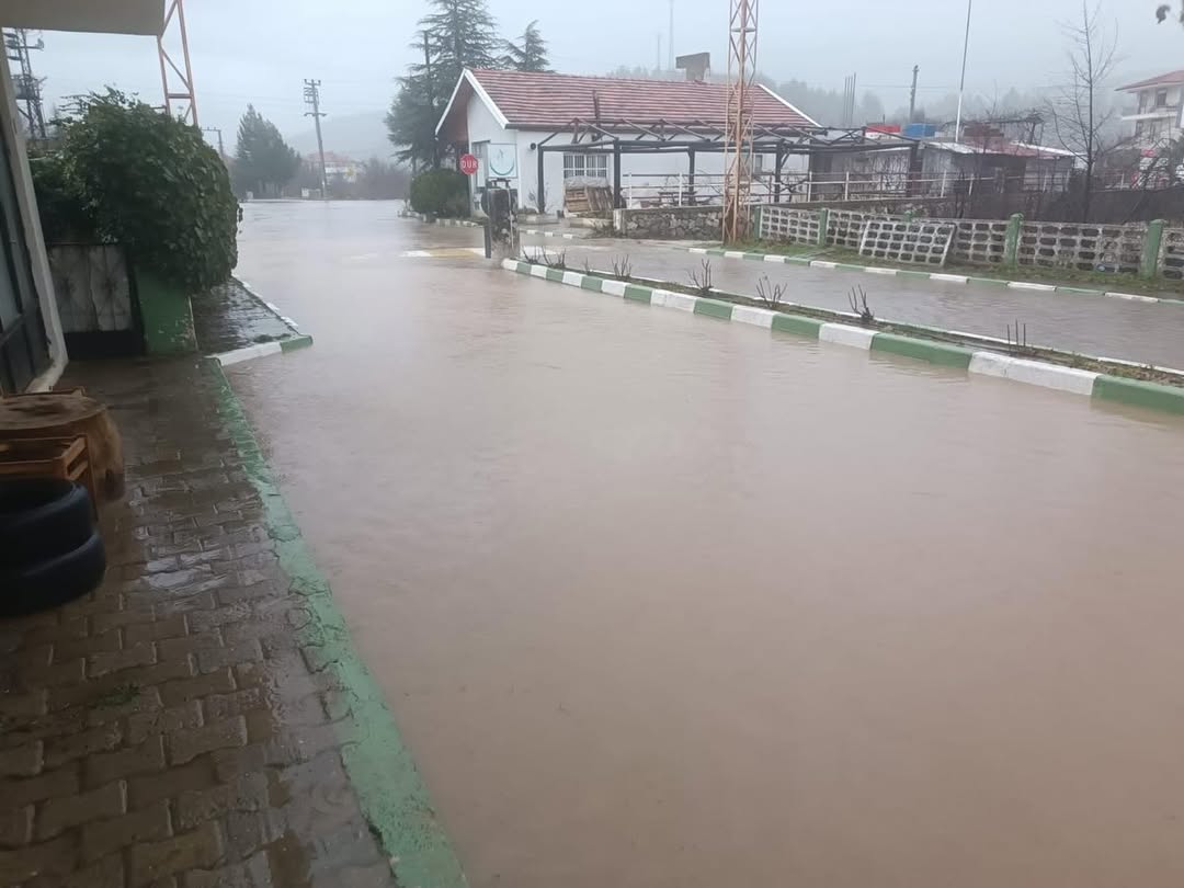 Baskan Akcadan Dayanisma Mesaji (5)