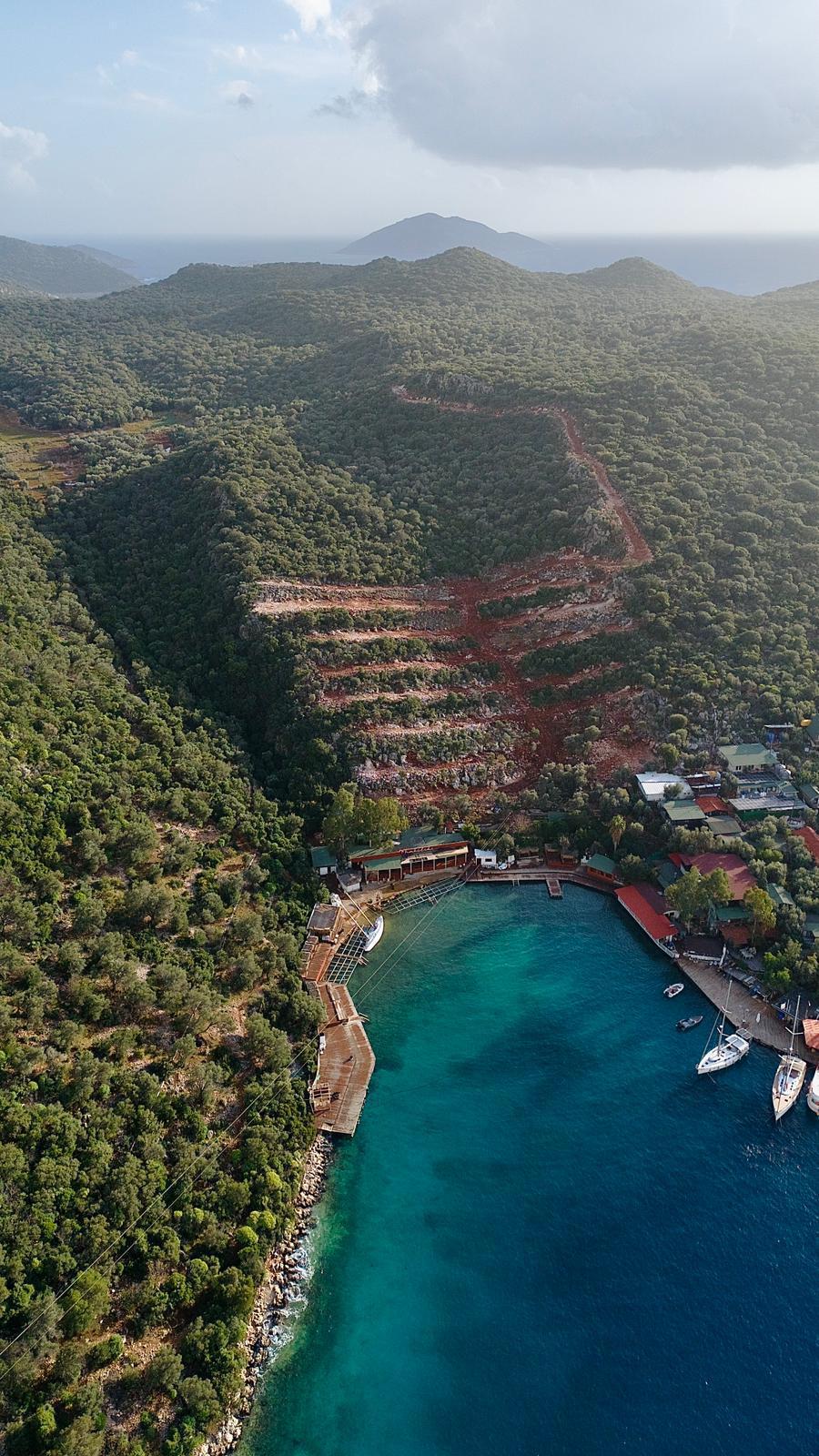 Cavit Ari Eski Bakanin Arazisine Yol Izni (1)