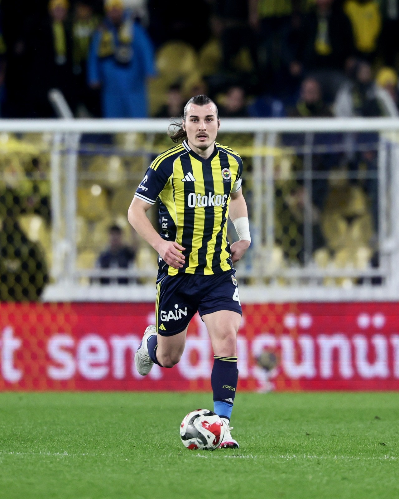 Fenerbahçe’nin Sakat Oyuncu Sayısı Arttı! Fenerbahçe’de Hangi Oyuncular Sakat (1)