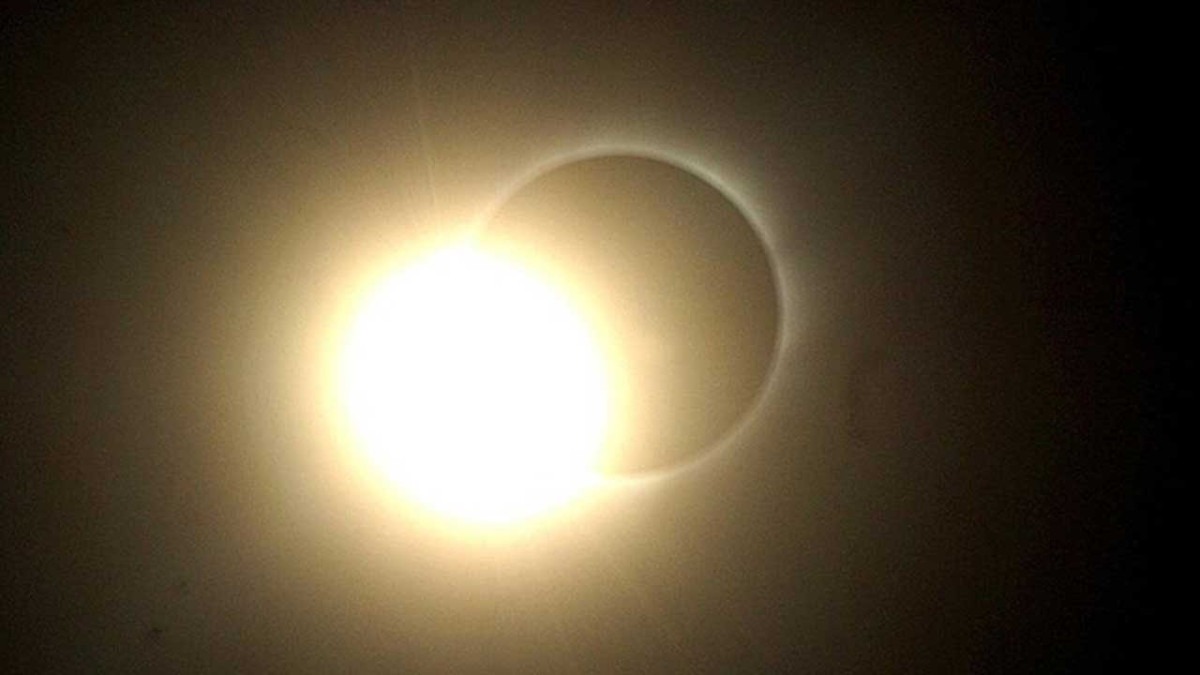 Güneş Tutulması Şubat 2