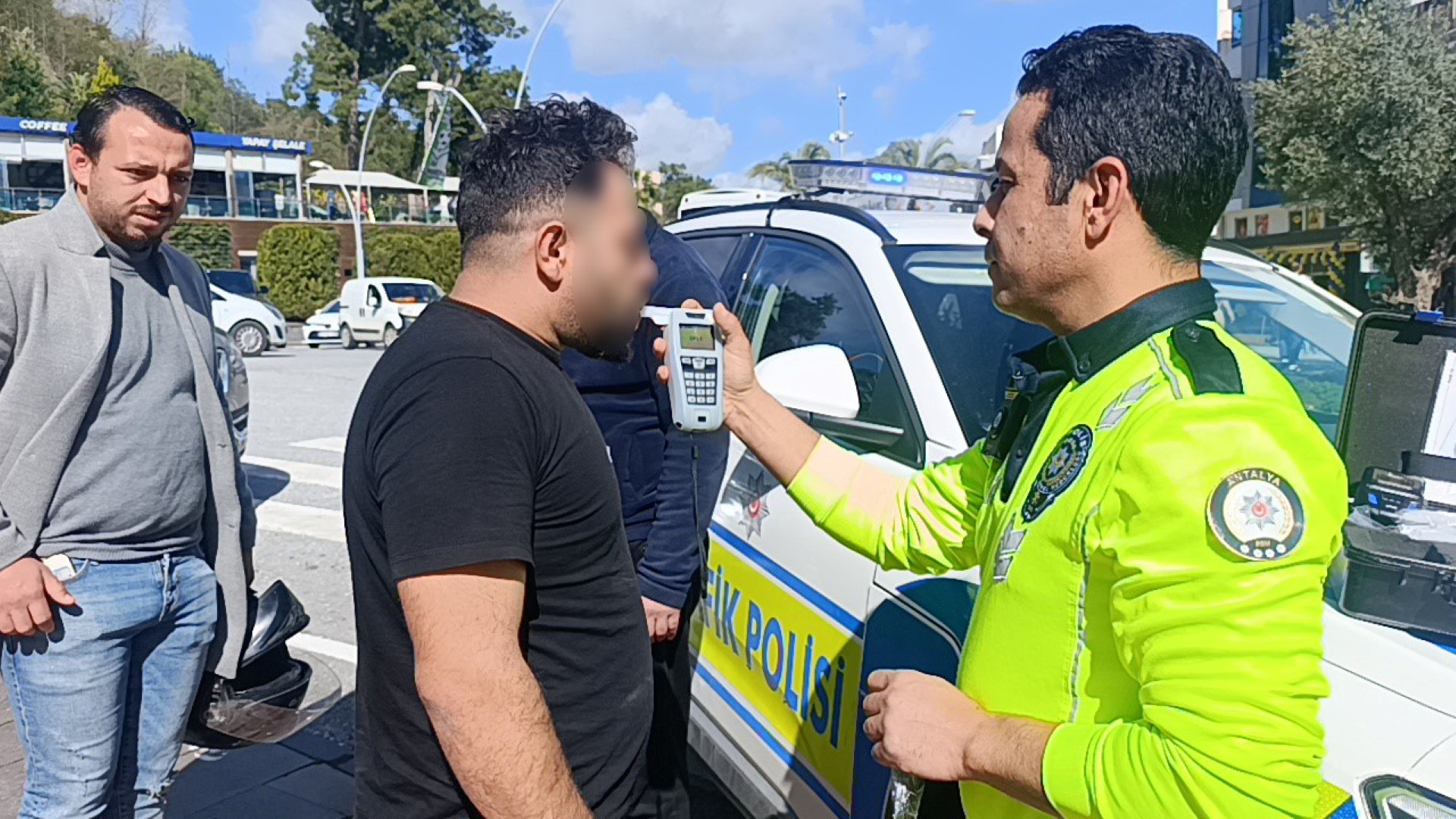 Manavgat’taki Kazada Israrla Polis Çağırdı Zararlı Çıktı (5)