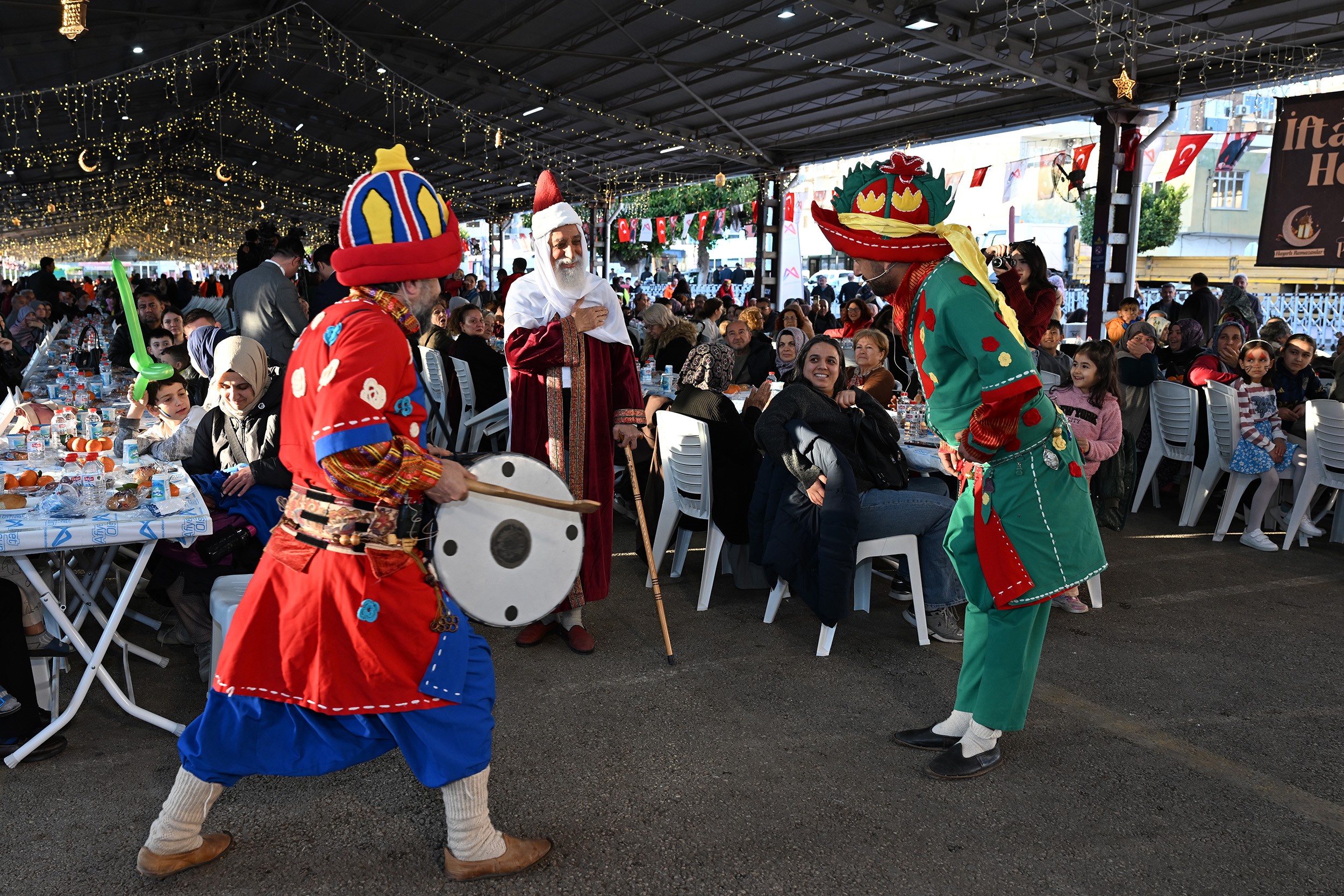 Mersin Büyükşehir Belediyesi Erdemli ’De Gönül Sofrası Kurdu (4)