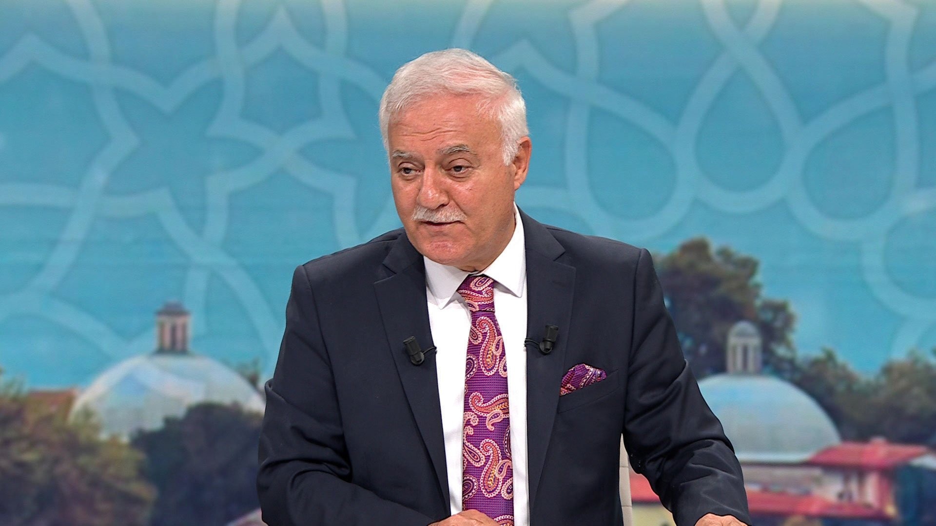 Nihat Hatipoğlu Kaç Yaşında 2